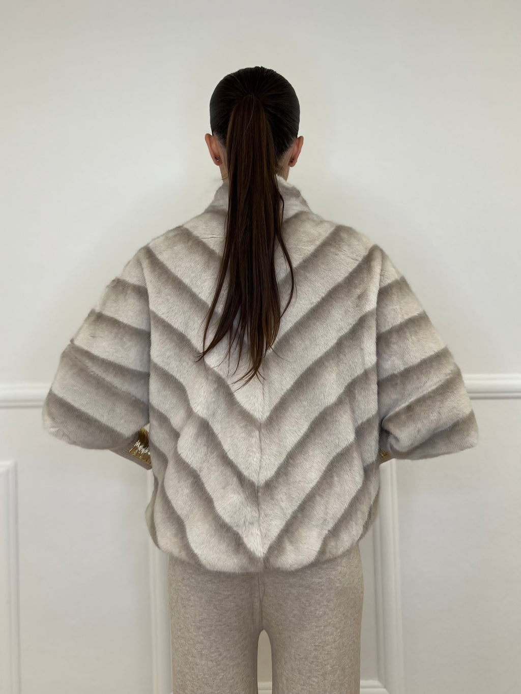 Pelliccia Chevron C037 Ecru