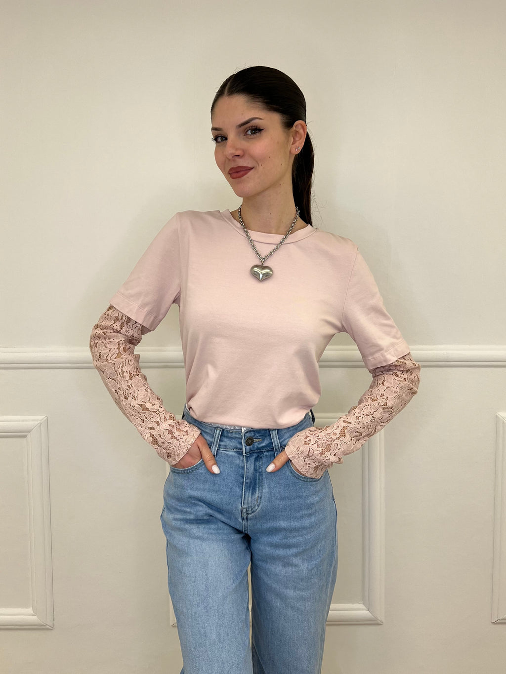 T-Shirt Con Maniche In Pizzo T10575 Rosa