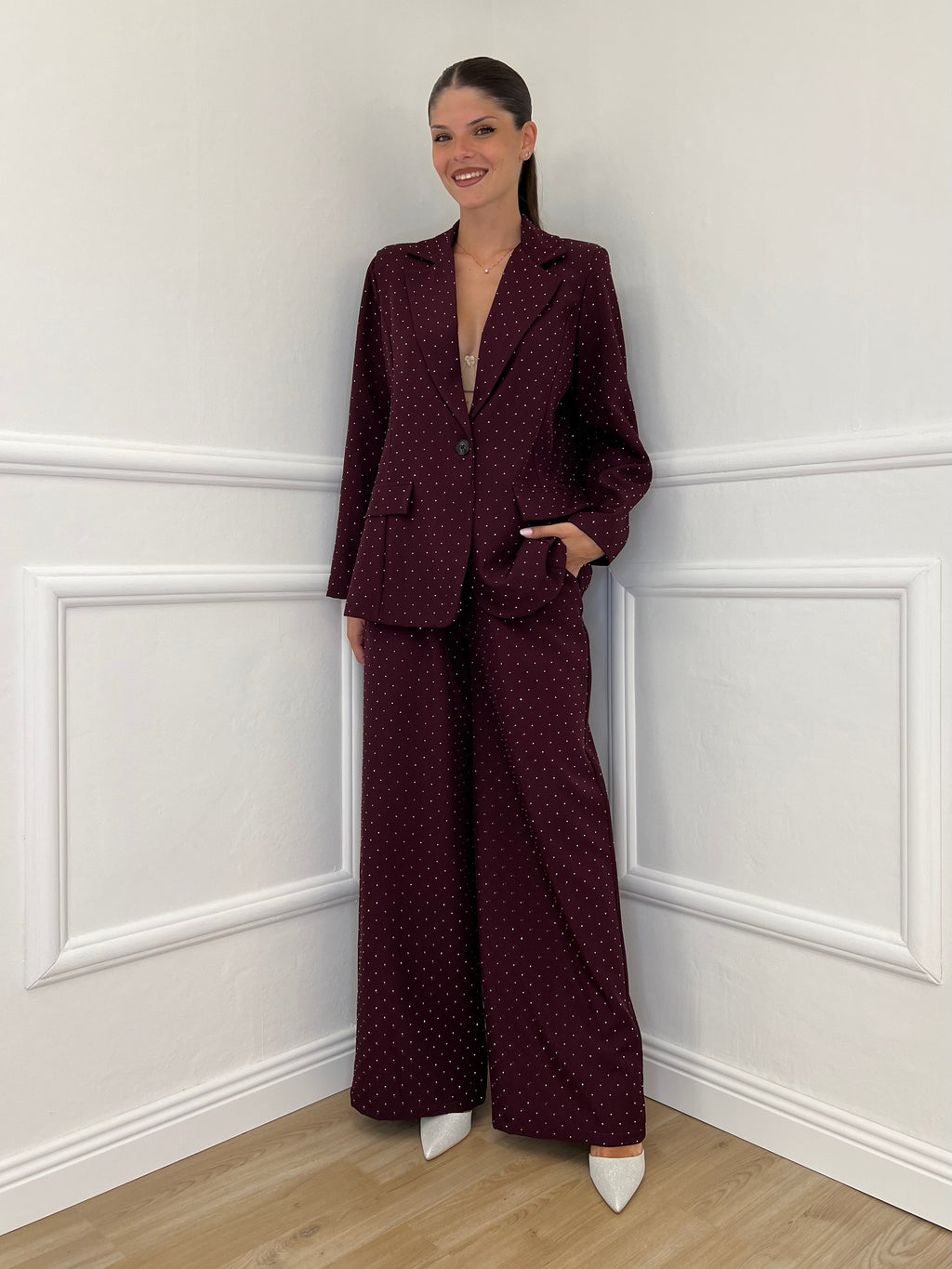 Tailleur Micro Borchie L5181 Bordeaux - Bazar Abbigliamento