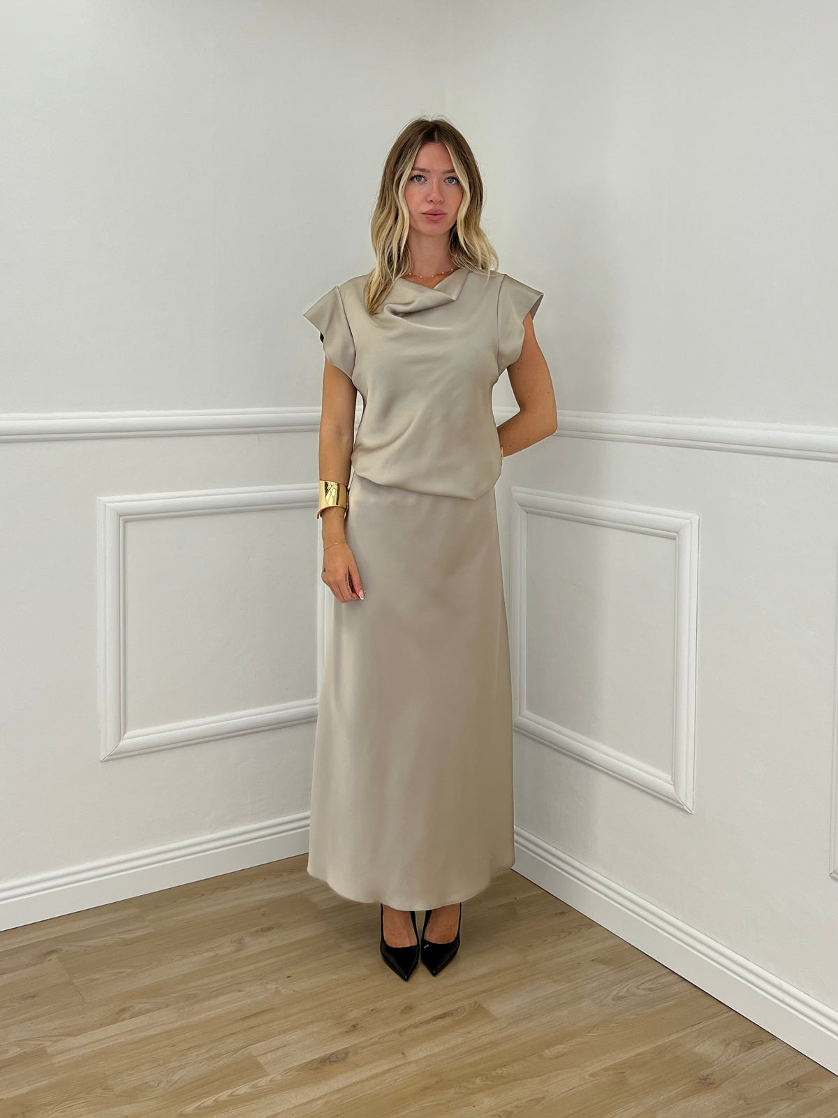 Blusa Satin Scollo Morbido 2548 Ecru
