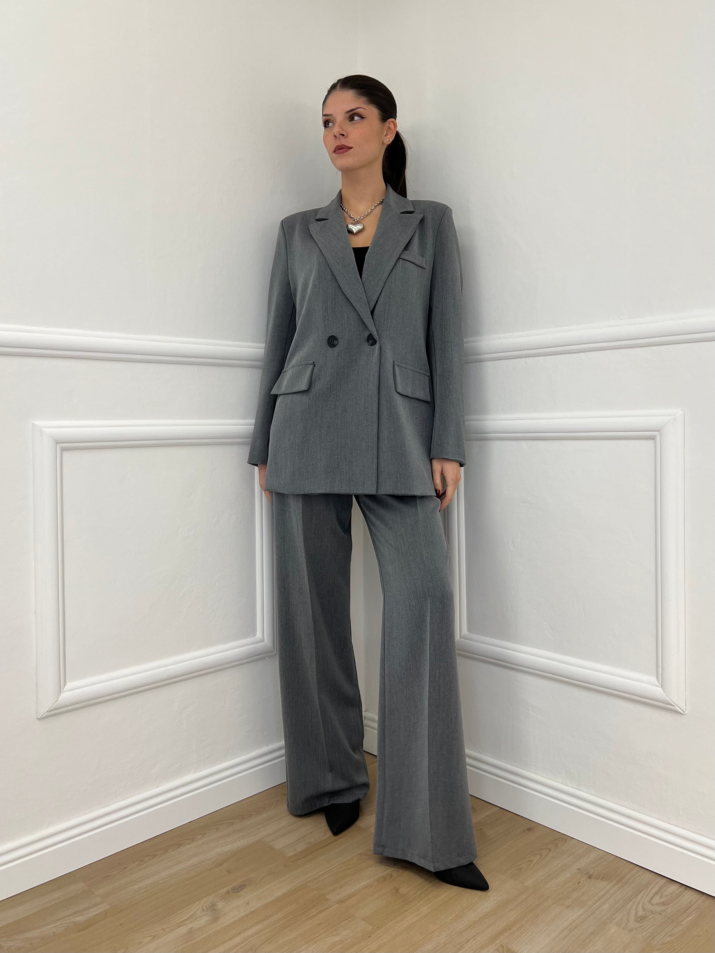 Tailleur Doppiopetto 2412 Grigio