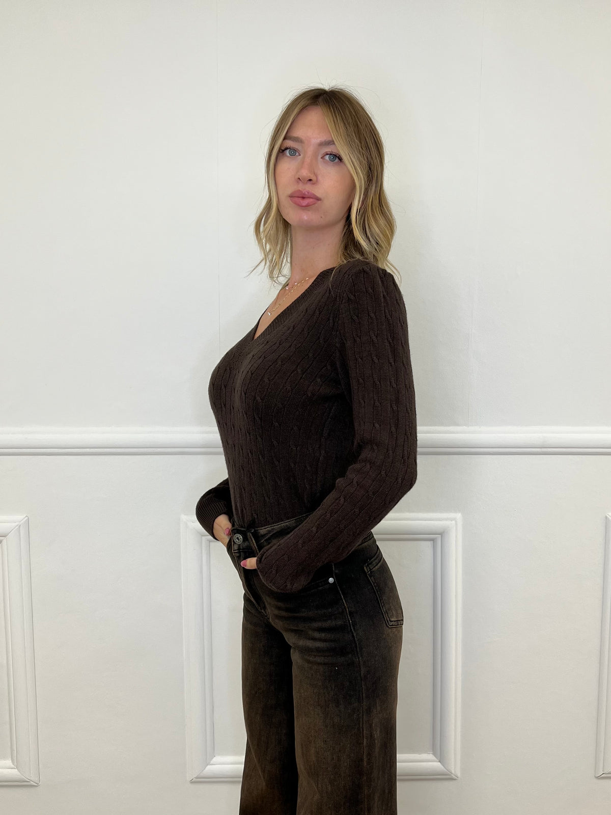 Maglia Trecce Scollo a V 1237 Marrone