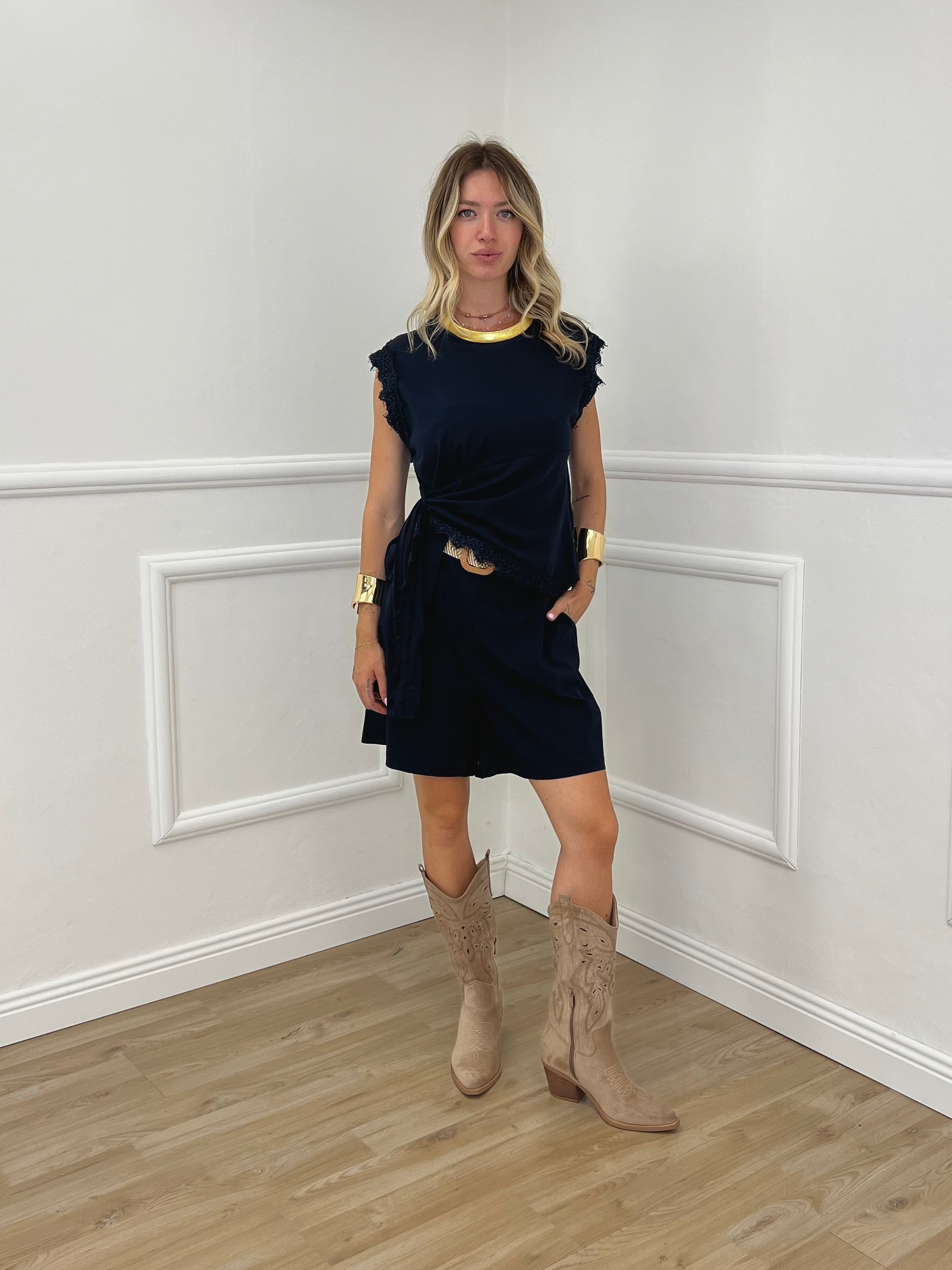 Maglia Con Pizzo e Nodo 8388 Blu