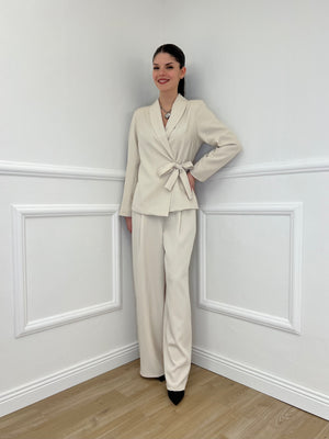 Tailleur con Fiocco 570851 Ecru