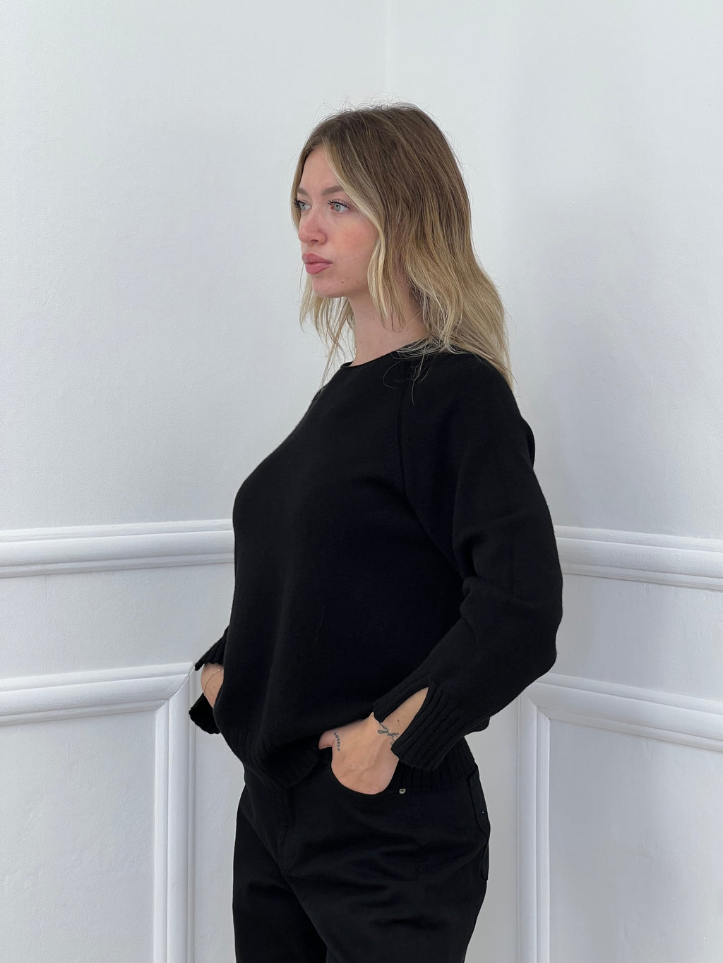 Maglia Polsini con Spacco 24160 Nero