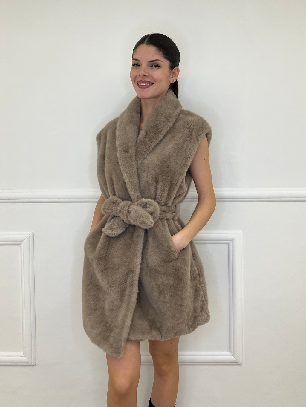 Maxi Gilet Pelliccia C021 Taupe