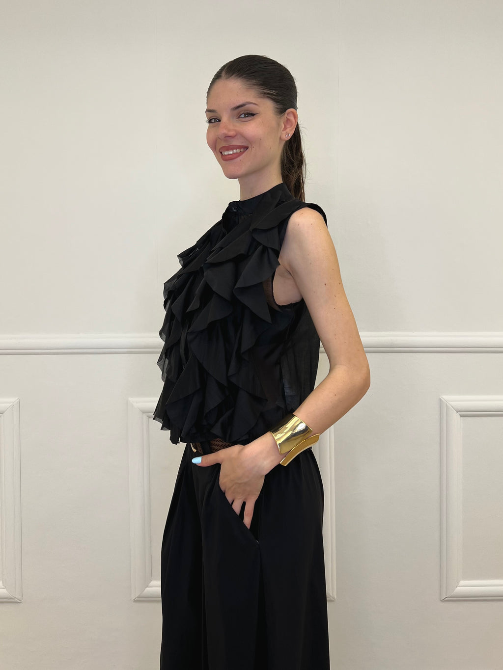 Camicia Smanicata Con Rouches 220-672 Nero