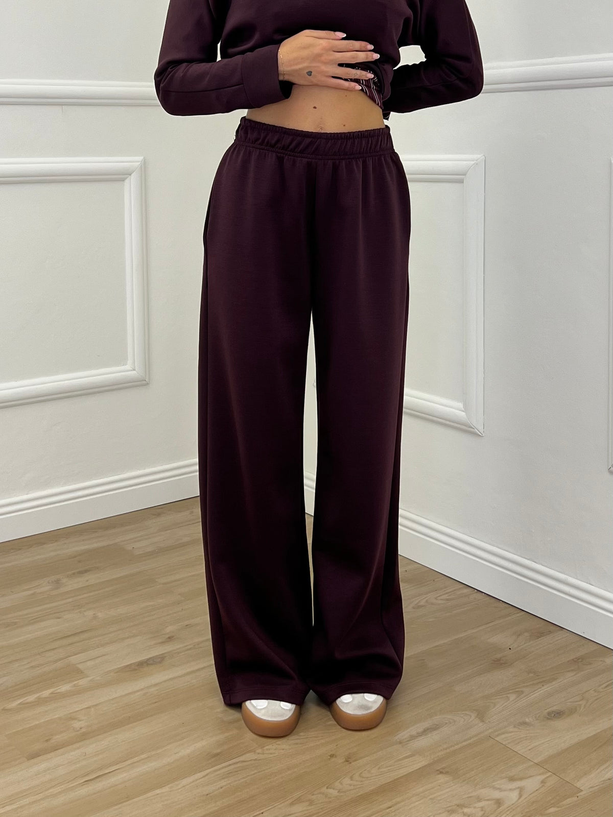 Tuta Oversize Girocollo D27629 Burgundy