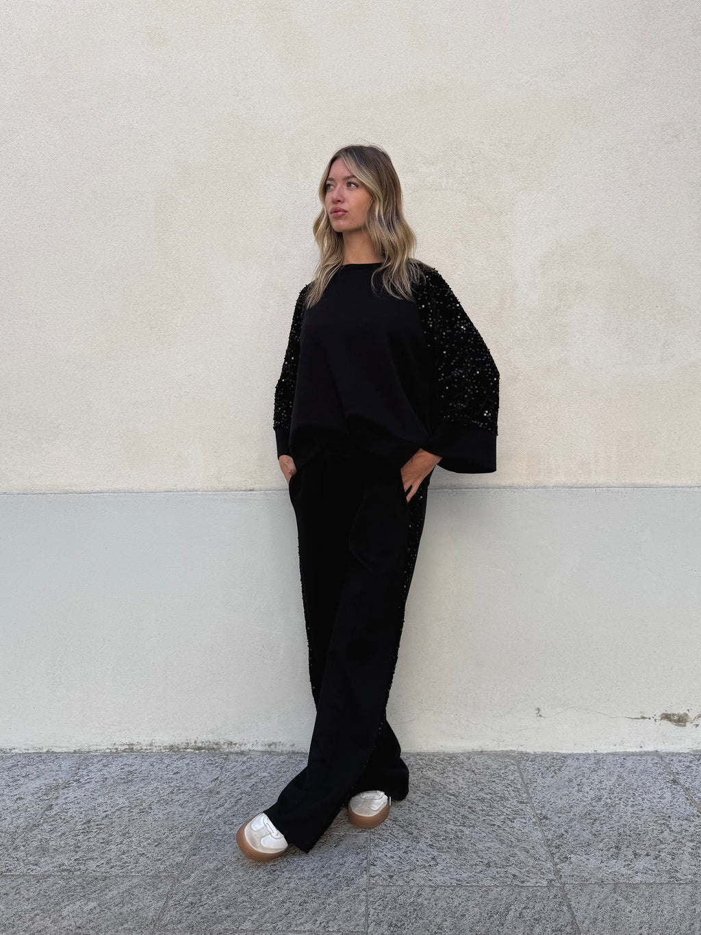 Tuta Inserti Paillettes L3110 Nero