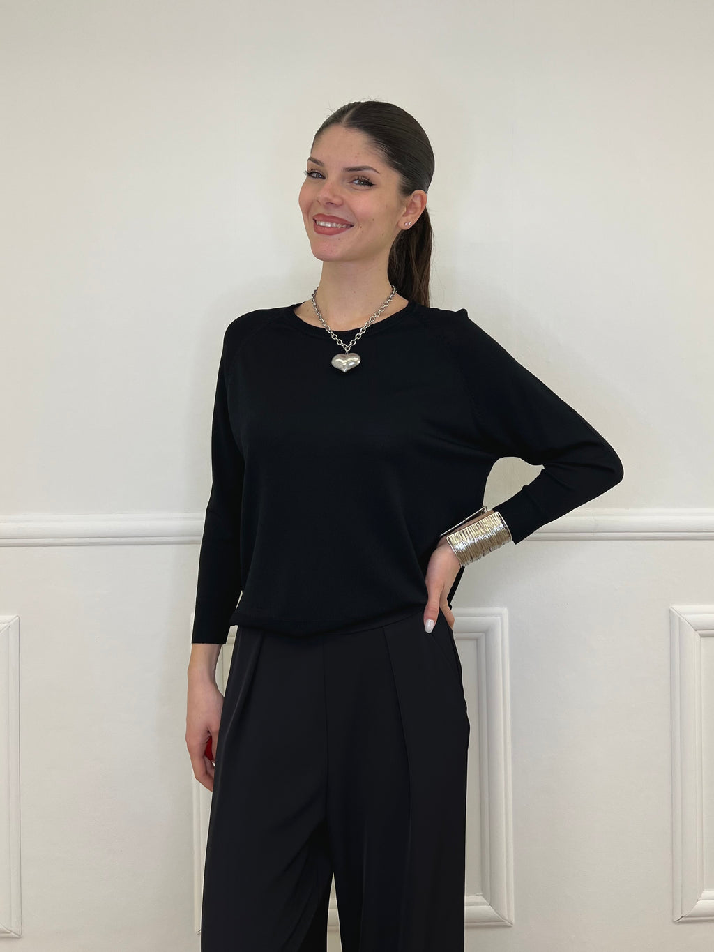 Maglia in Filo di Viscosa J185 Nero