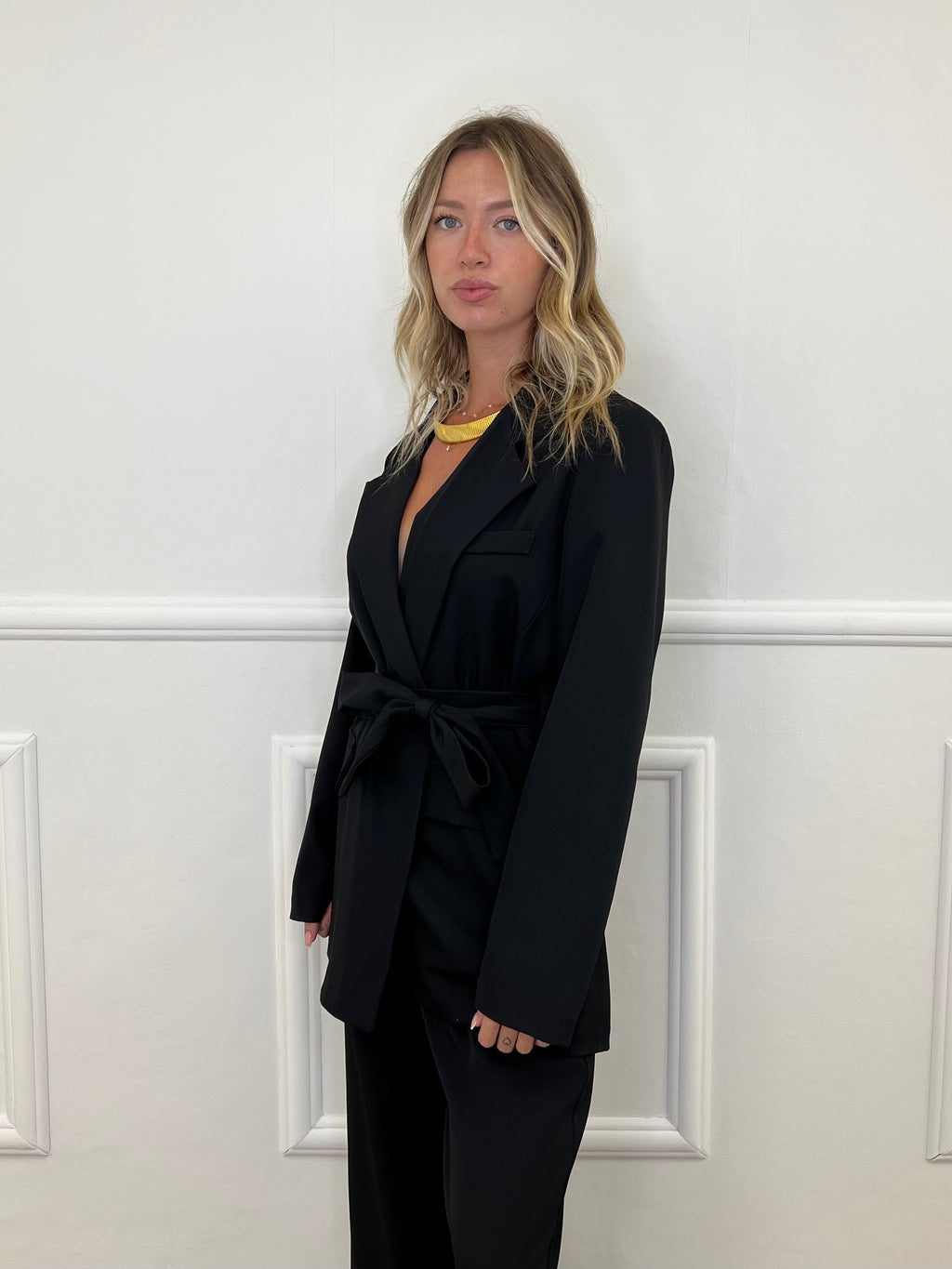 Tailleur Con Cintura 51025 Nero