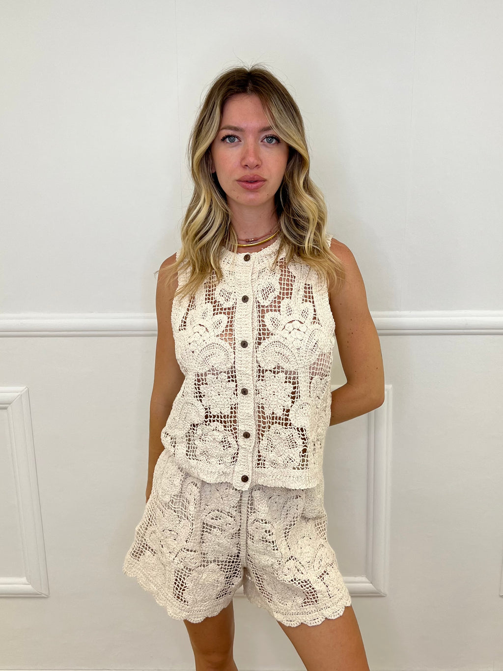 Completo Crochet Gilet e Shorts 17136 Ecru
