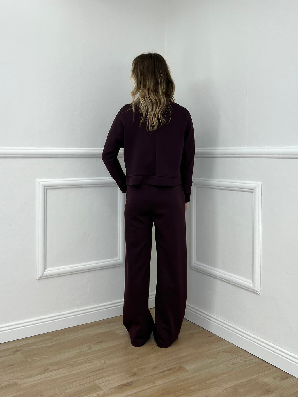 Tuta Oversize Girocollo D27629 Burgundy