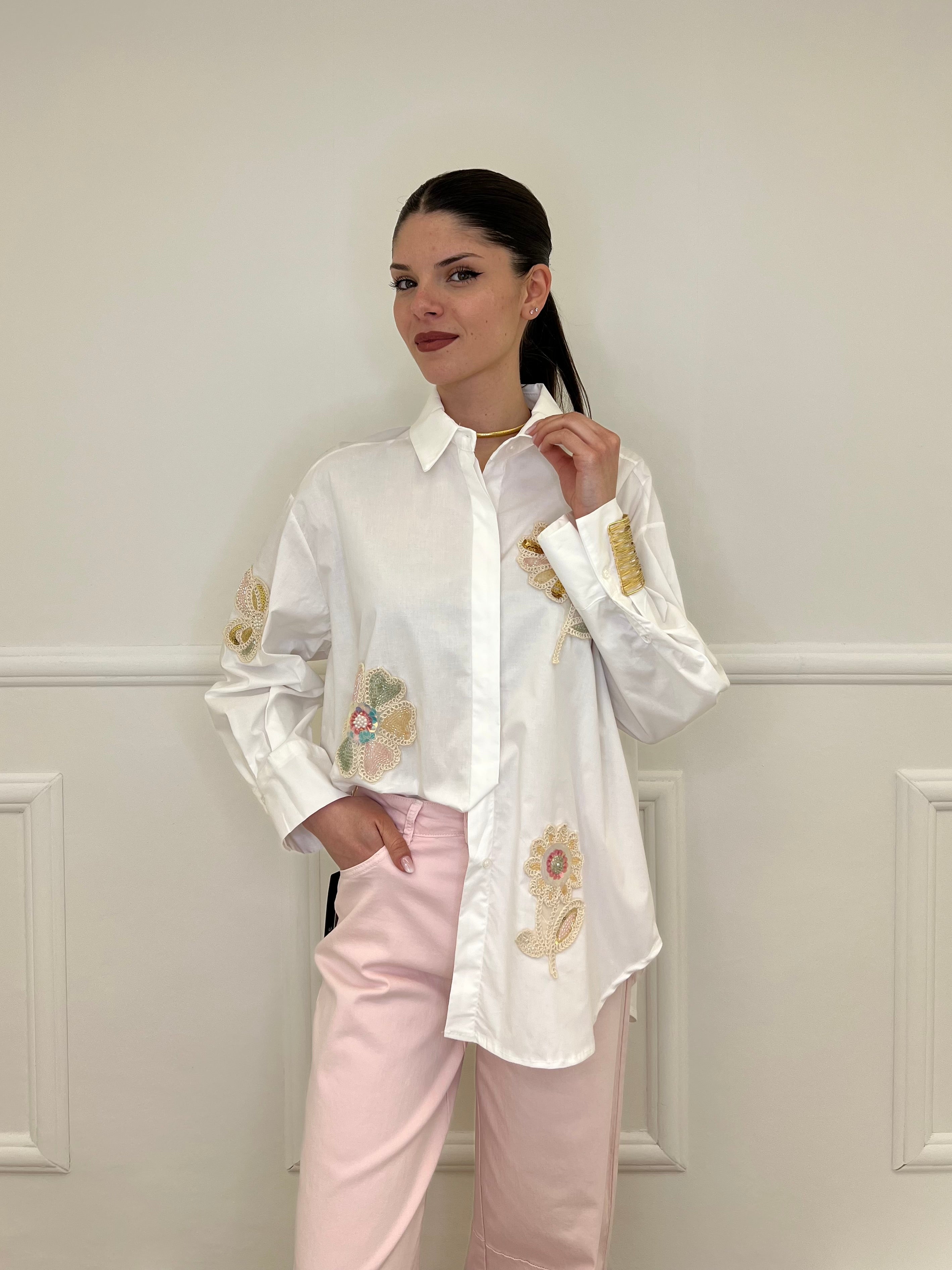 Maxi Camicia Fiori Paillettes 19892 Bianco