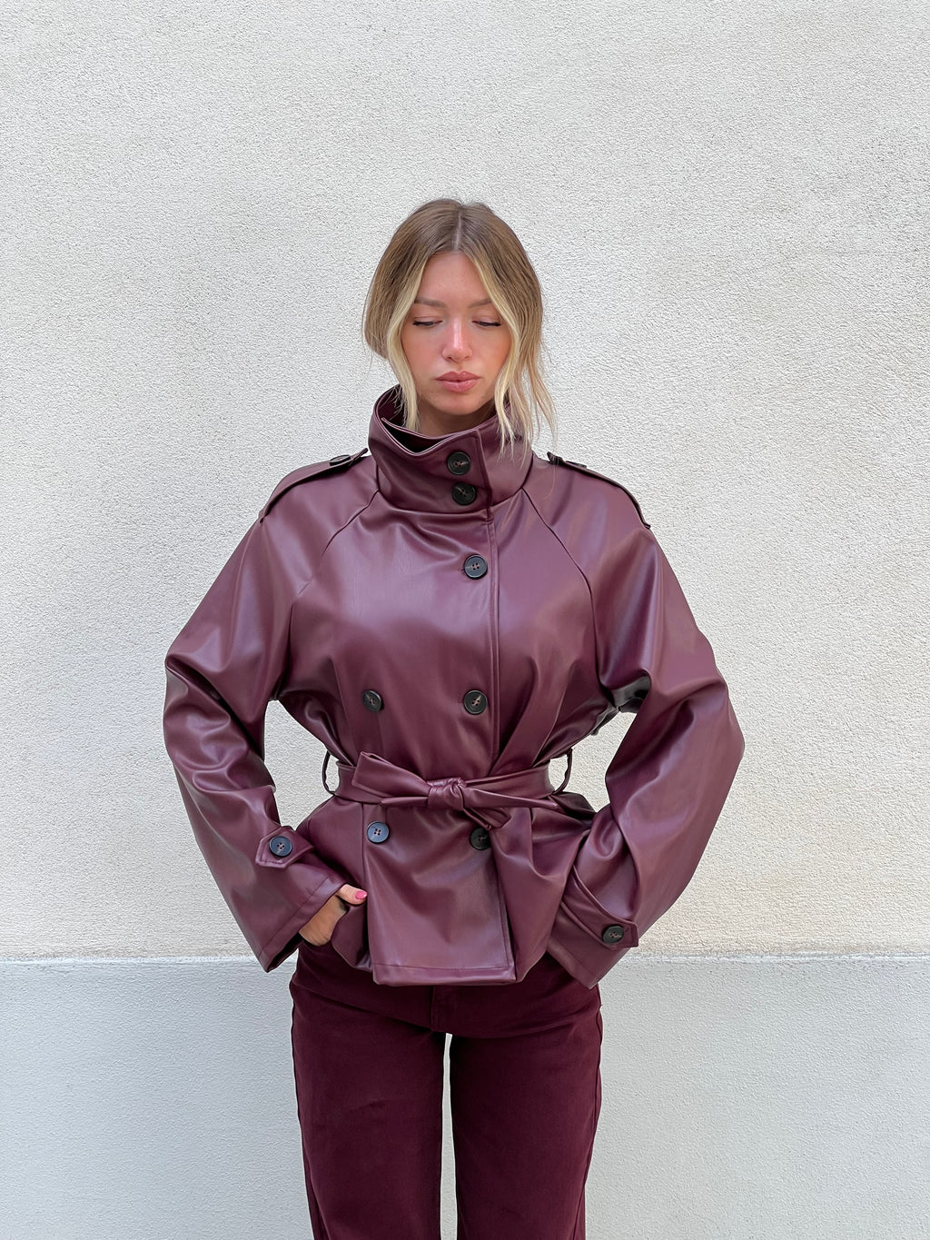 Trench Corto In Ecopelle 2610 Burgundy