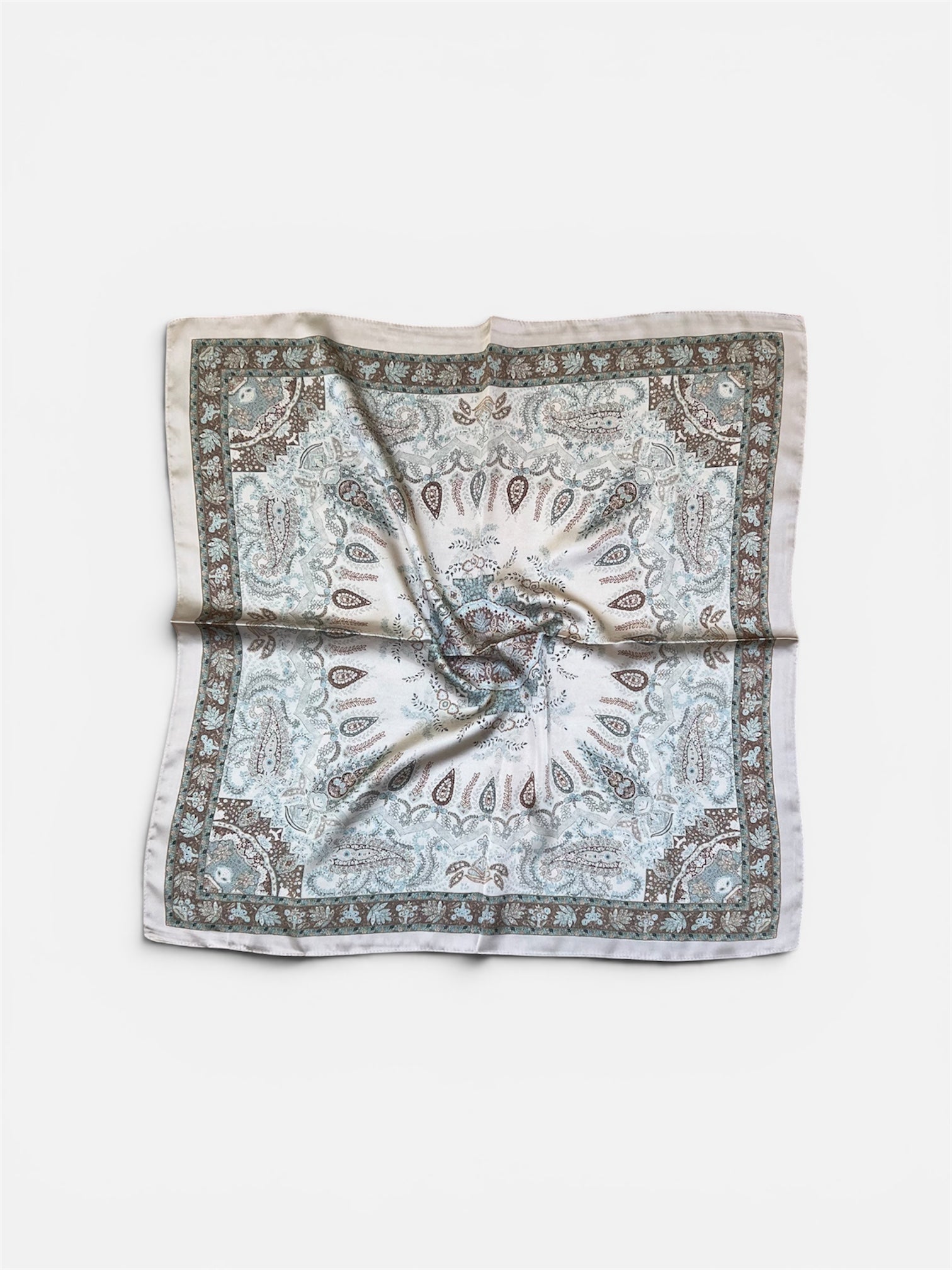 Foulard Paisley in Viscosa W642 Ecru