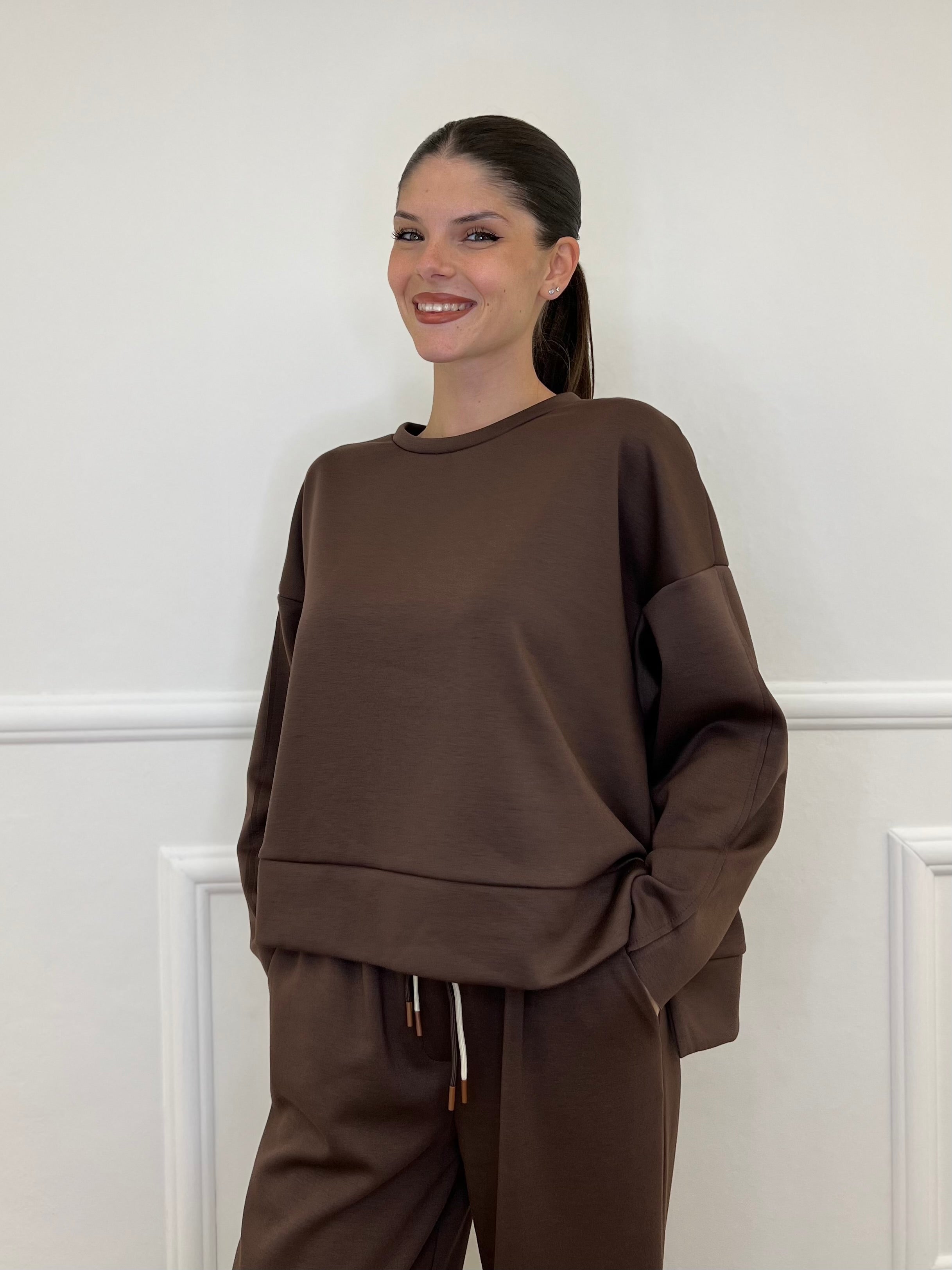 Felpa Over Spacchi 27580 Marrone - Bazar Abbigliamento