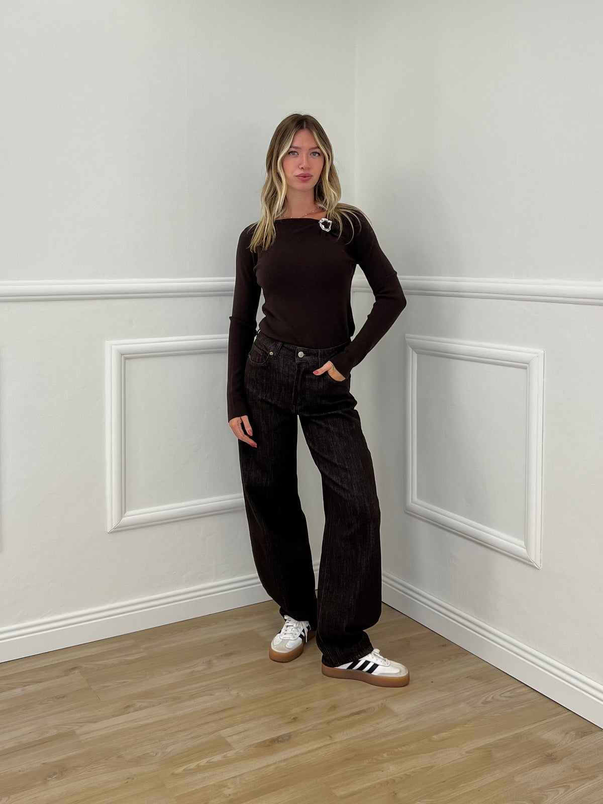 Maglia Drappeggio Fibbia 5560 Marrone