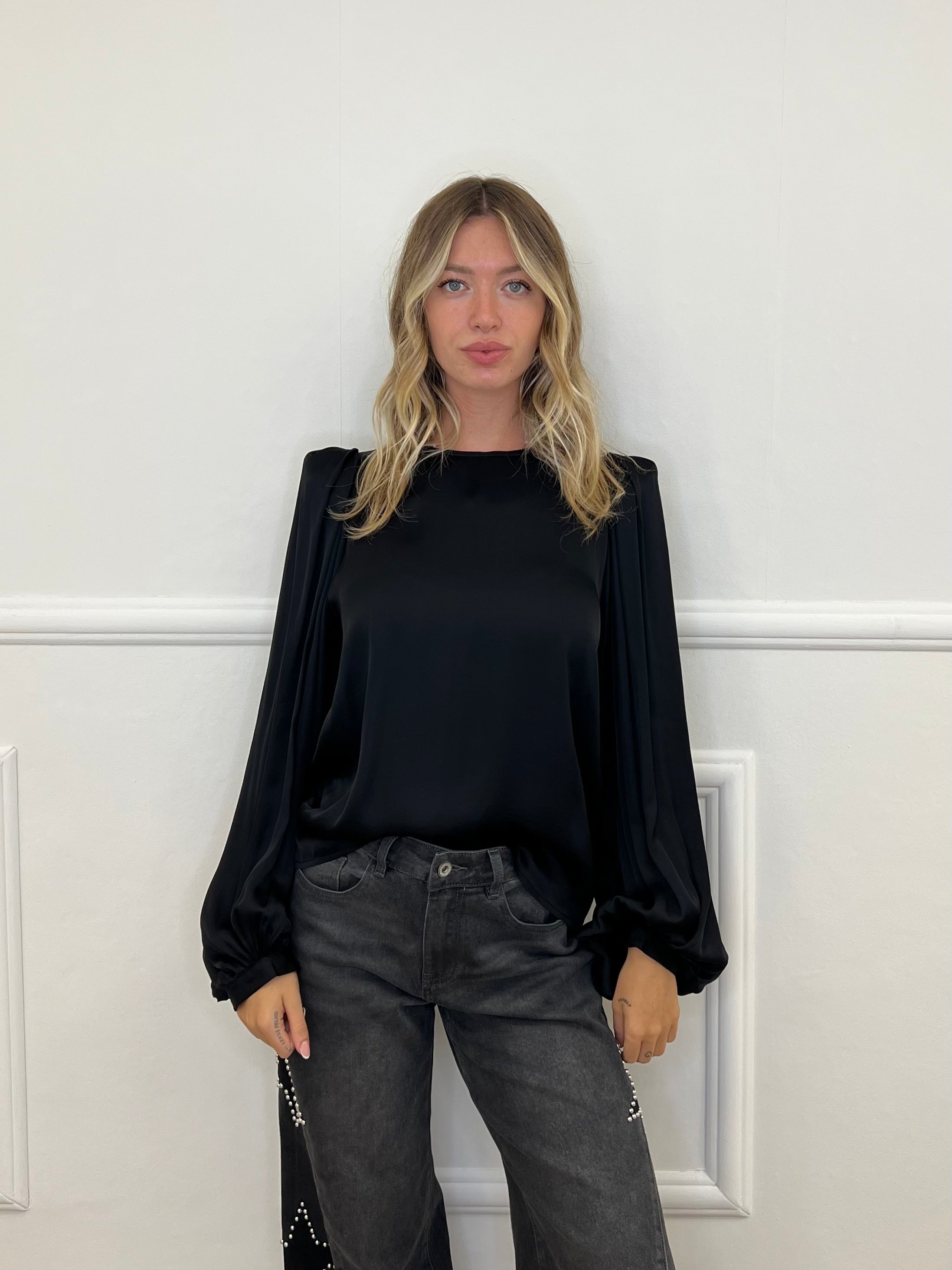Blusa In Raso Lumina LD6110 Nero