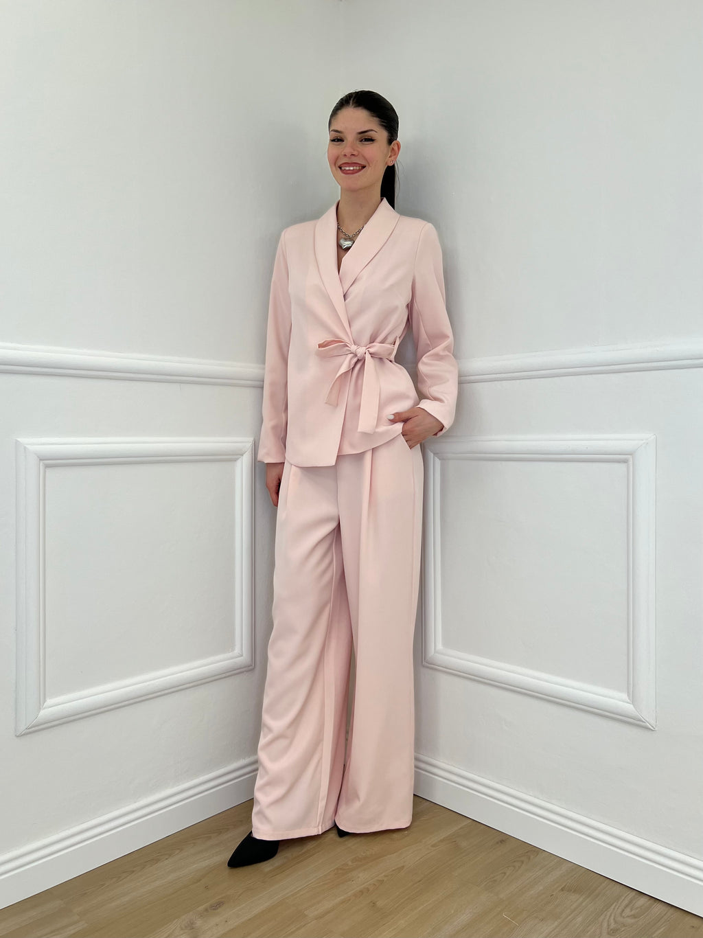 Tailleur con Fiocco 570851 Rosa