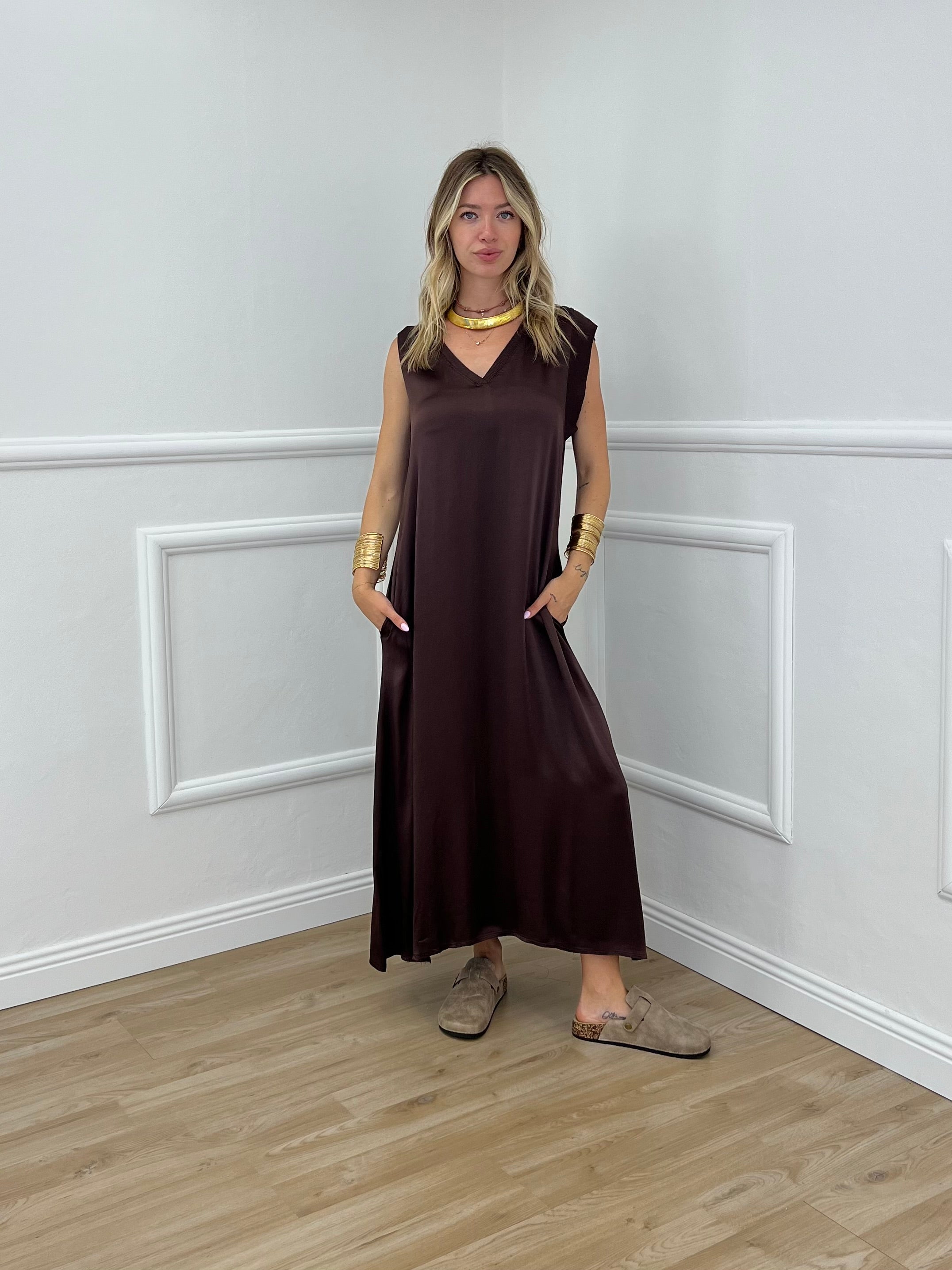 Vestito In Raso di Viscosa A00850 Marrone