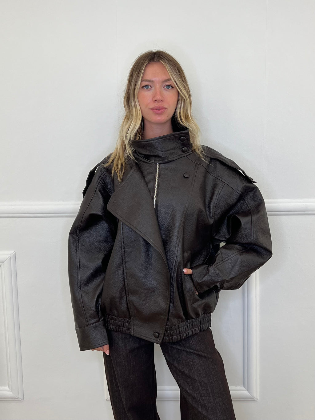 Bomber Ecopelle Martellata F01 Marrone