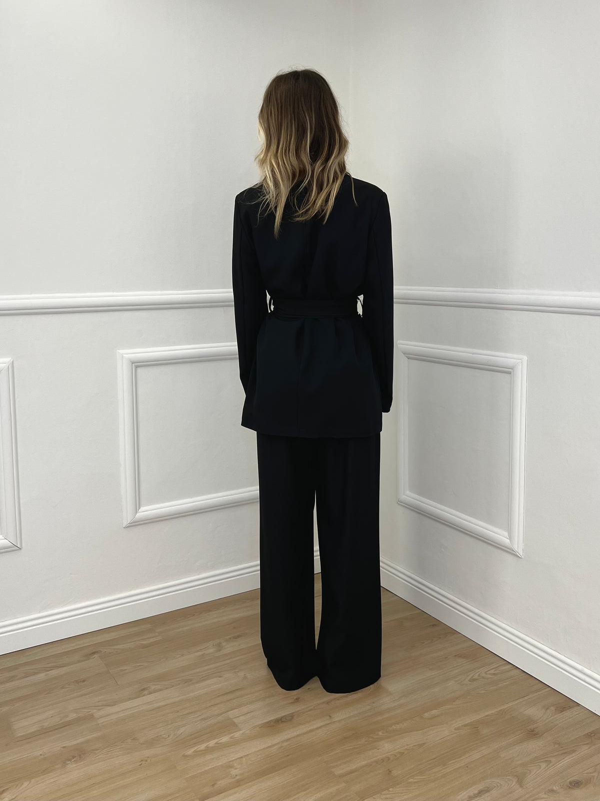 Tailleur Con Cintura 51025 Nero