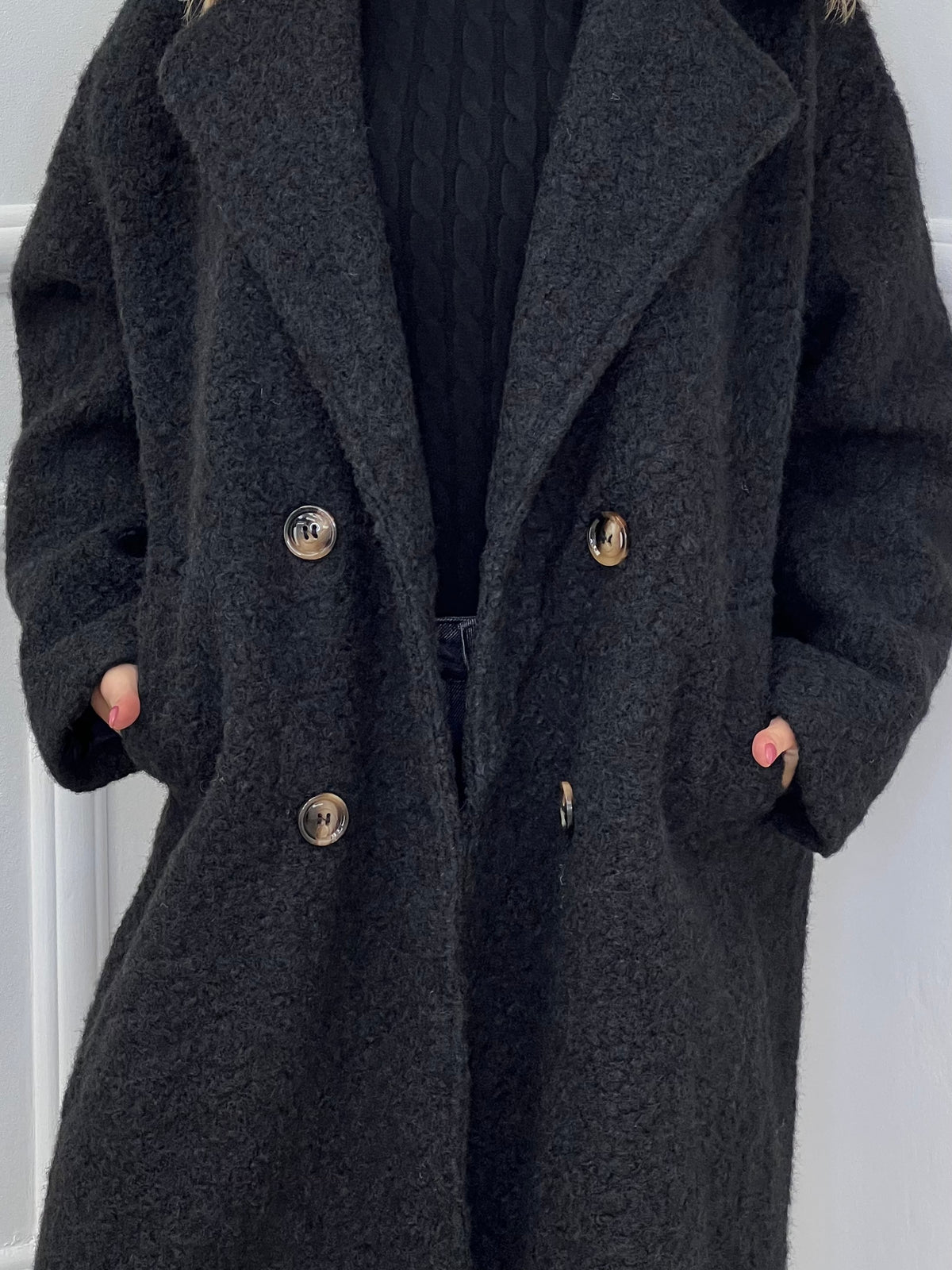 Cappotto Doppiopetto Bouclè 6822 Nero
