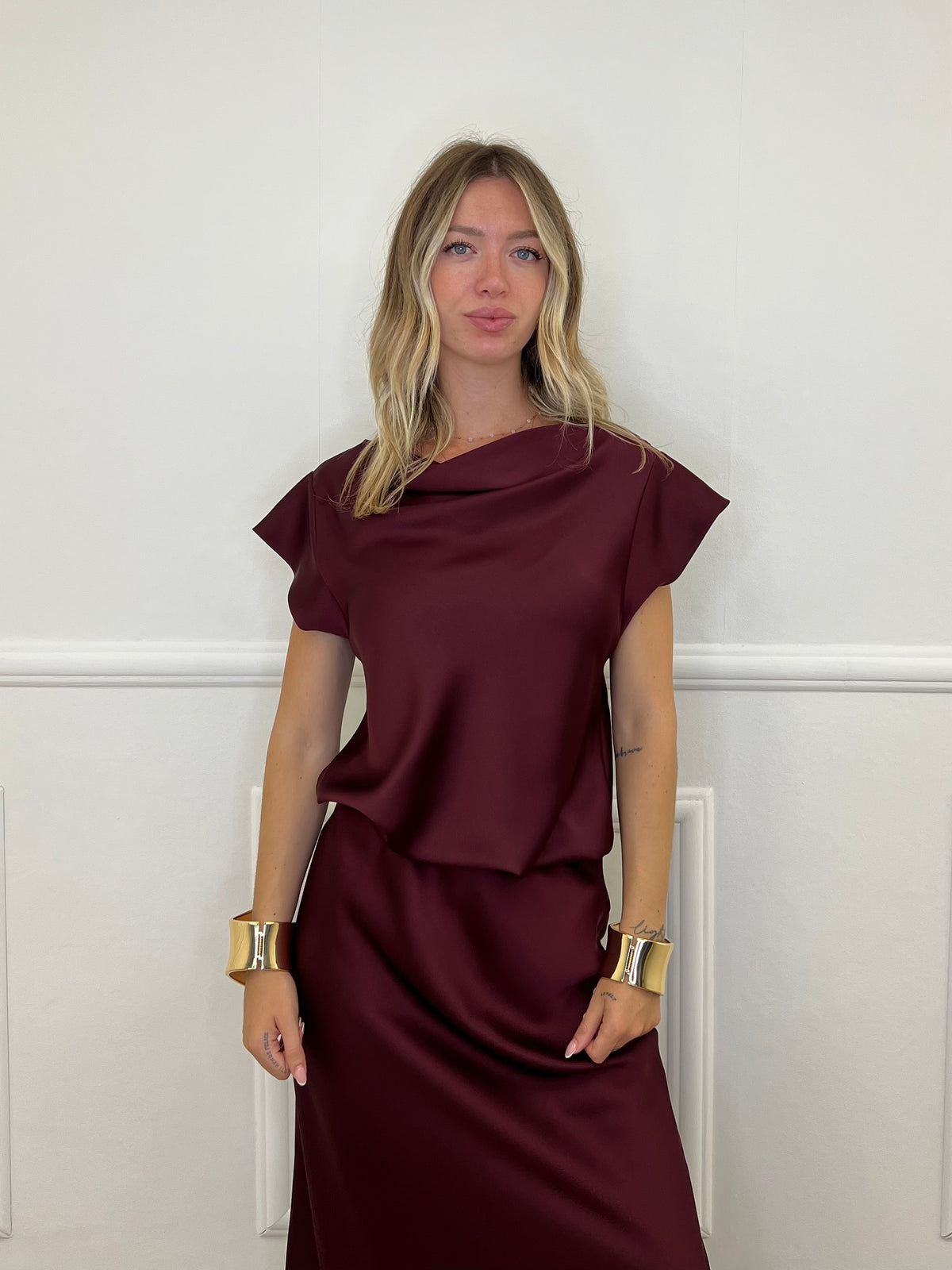 Blusa Satin Scollo Morbido 2548 Burgundy