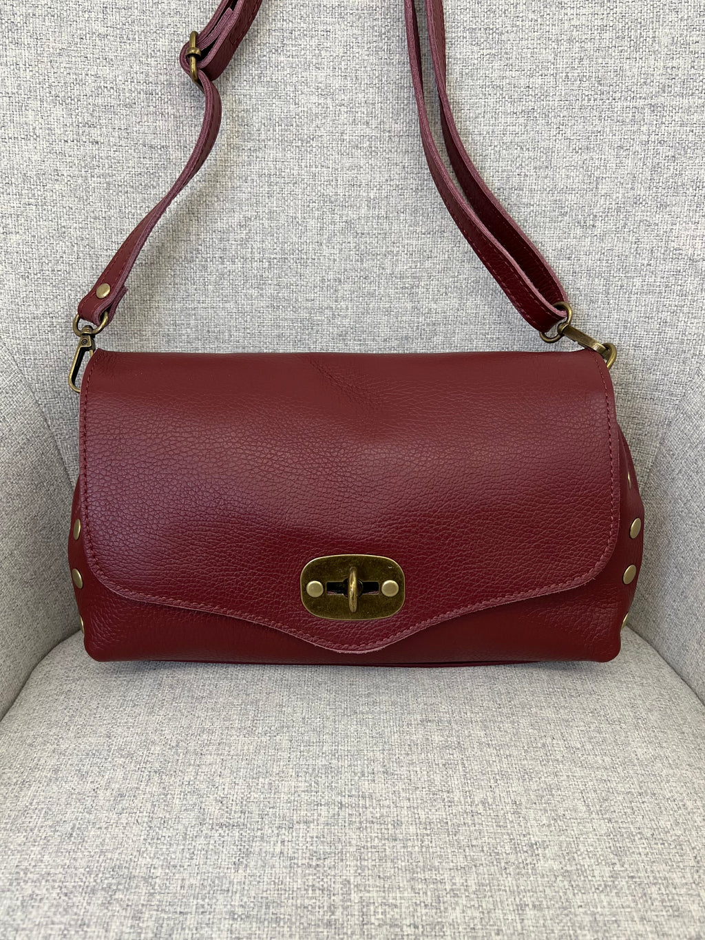 Borsa Baguette Vera Pelle Borchie VPB001