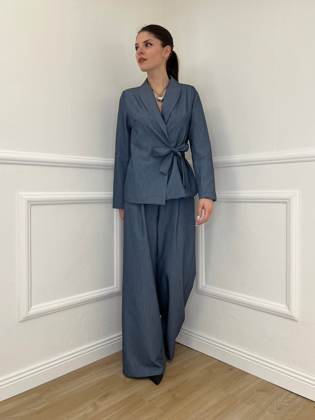 Tailleur con Fiocco 570851 Avio