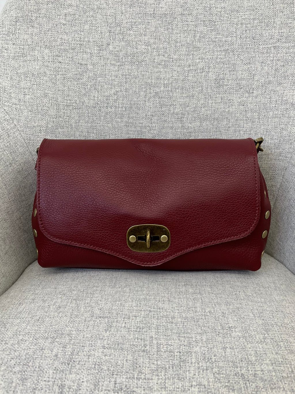 Borsa Baguette Vera Pelle Borchie VPB001