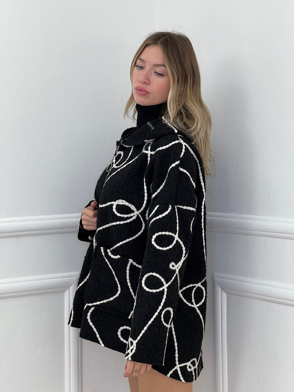 Giacca Ricami e Zip 5075 Nero