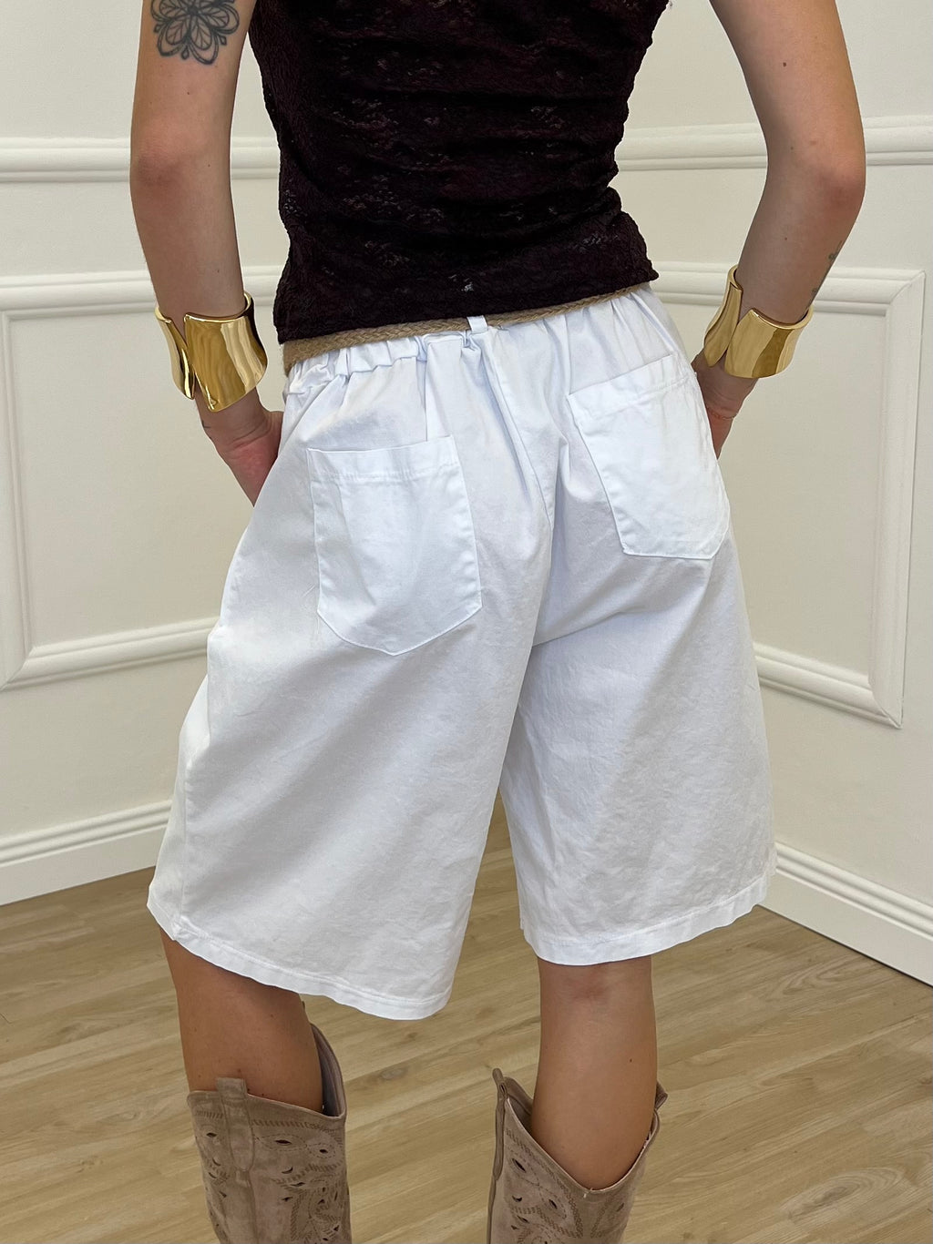 Bermuda In Cotone Con Cintura 81624 Bianco