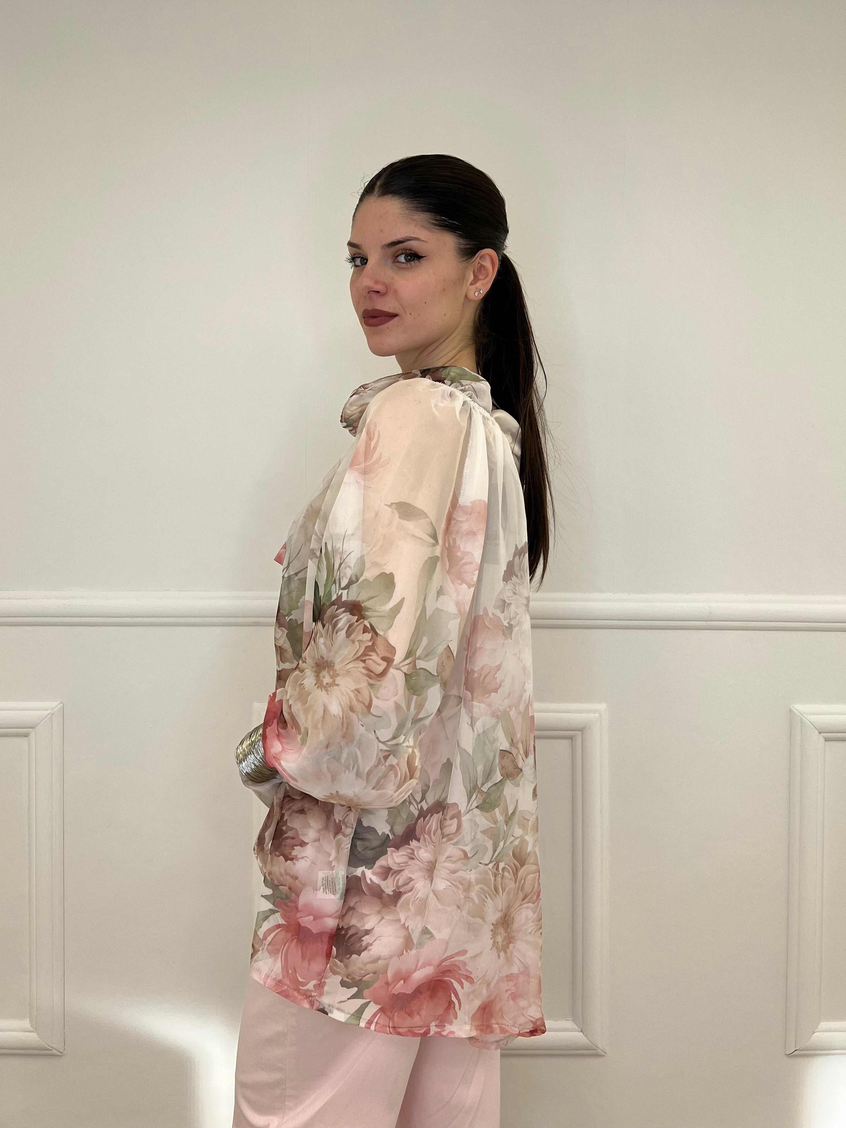 Blusa Voile Fiori Con Fiocco 4284 Ecru