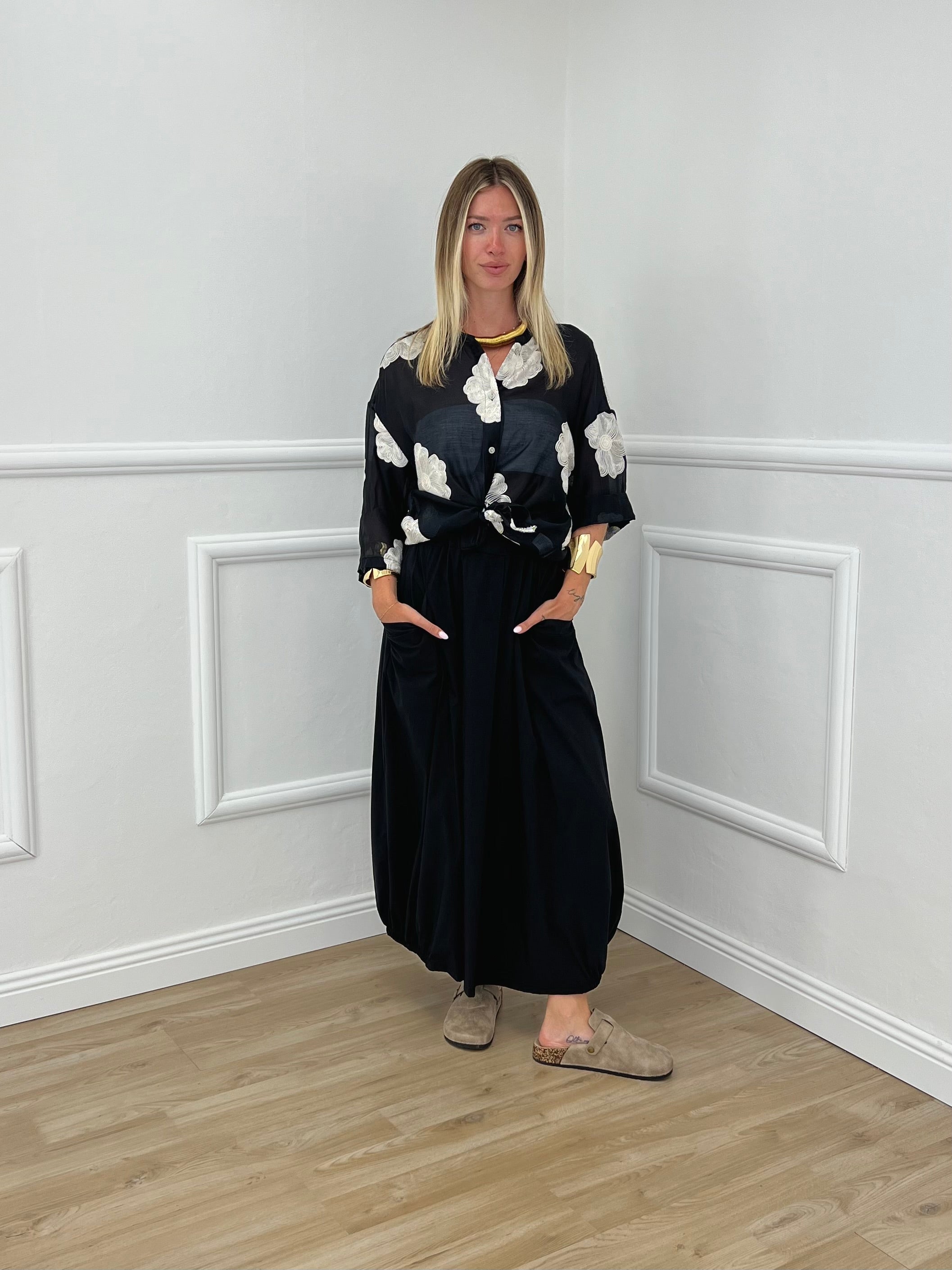 Camicia In Tencel Con Ricami 93-767 Nero