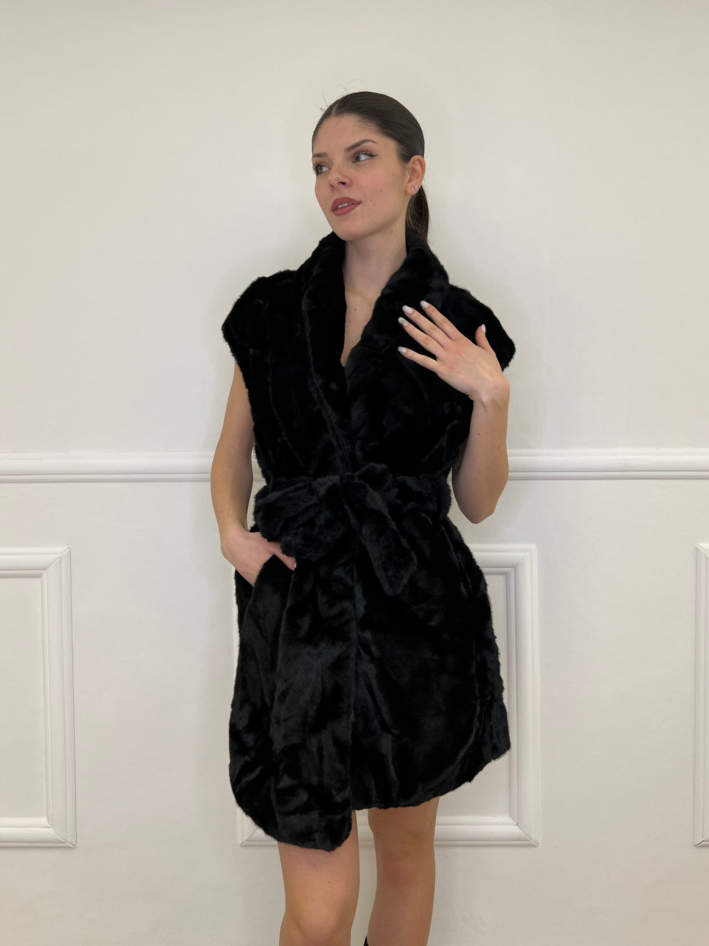 Maxi Gilet Pelliccia C021 Nero