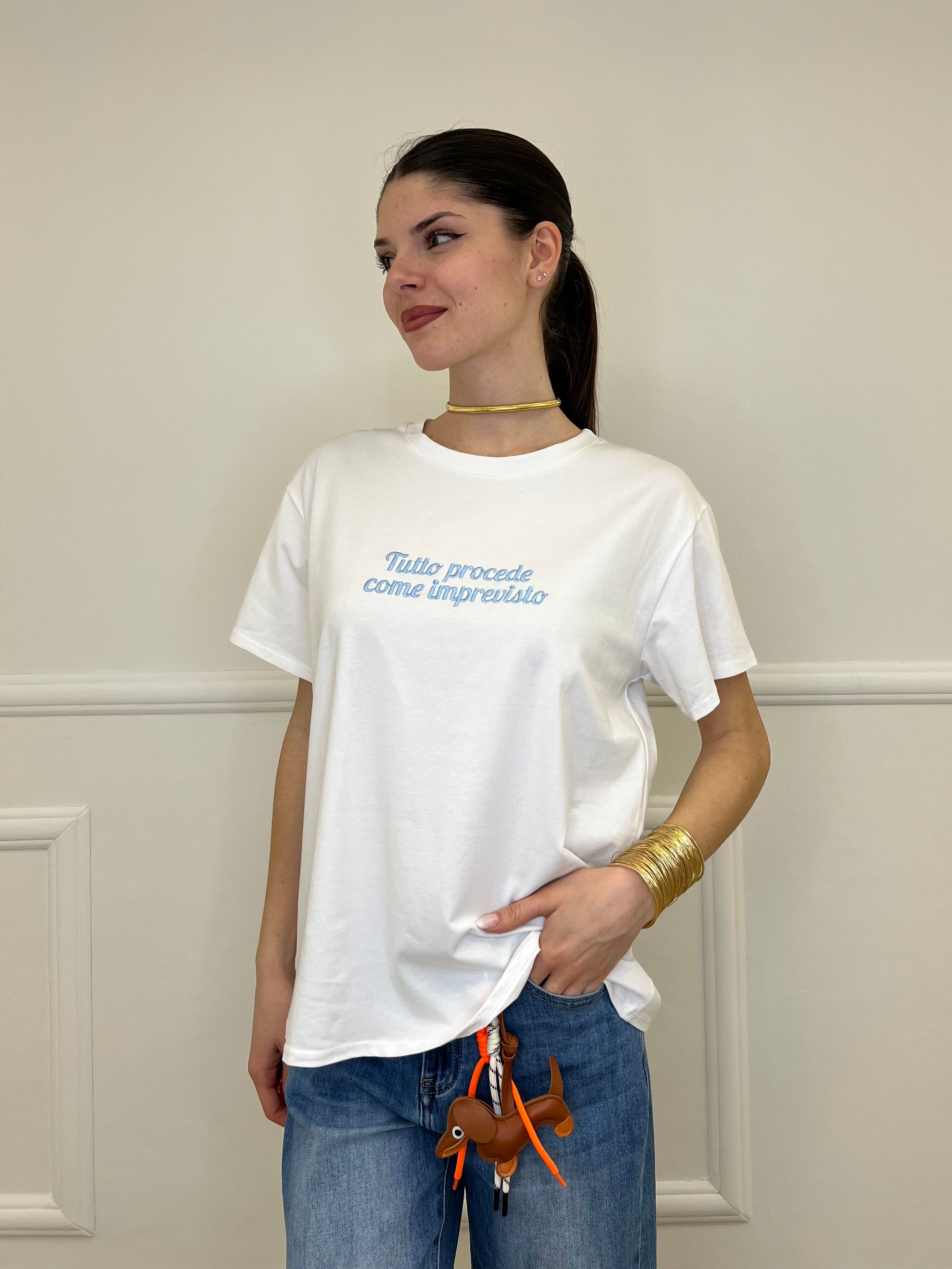 T-shirt Over "Tutto Procede Come Imprevisto"