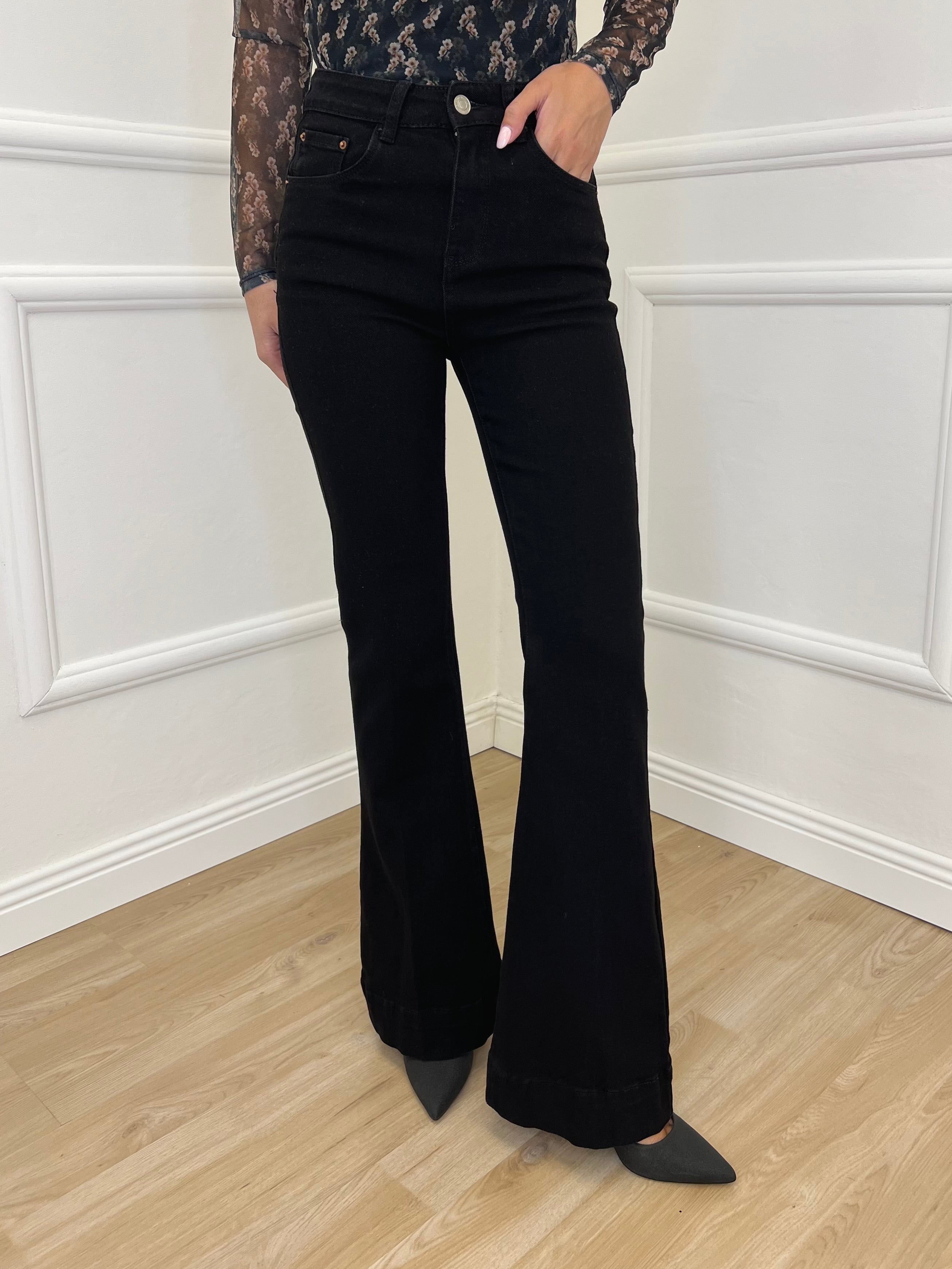 Jeans Flare KM3560-1 Nero