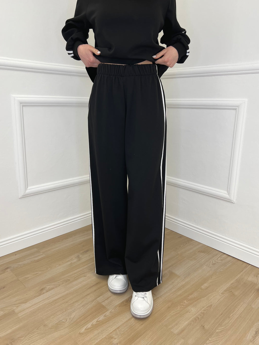 Tuta Bande Girocollo 88426 Nero