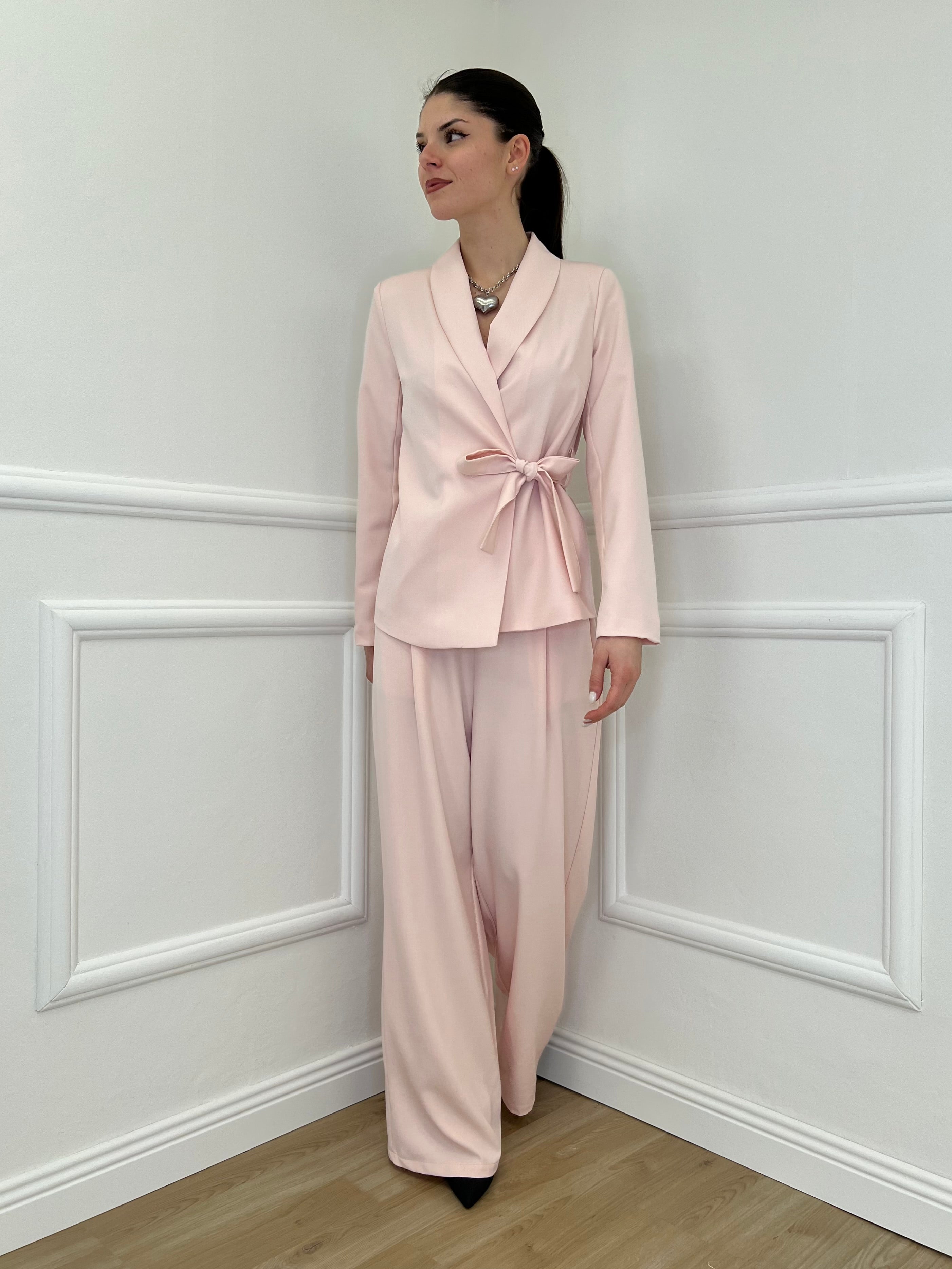 Tailleur con Fiocco 570851 Rosa