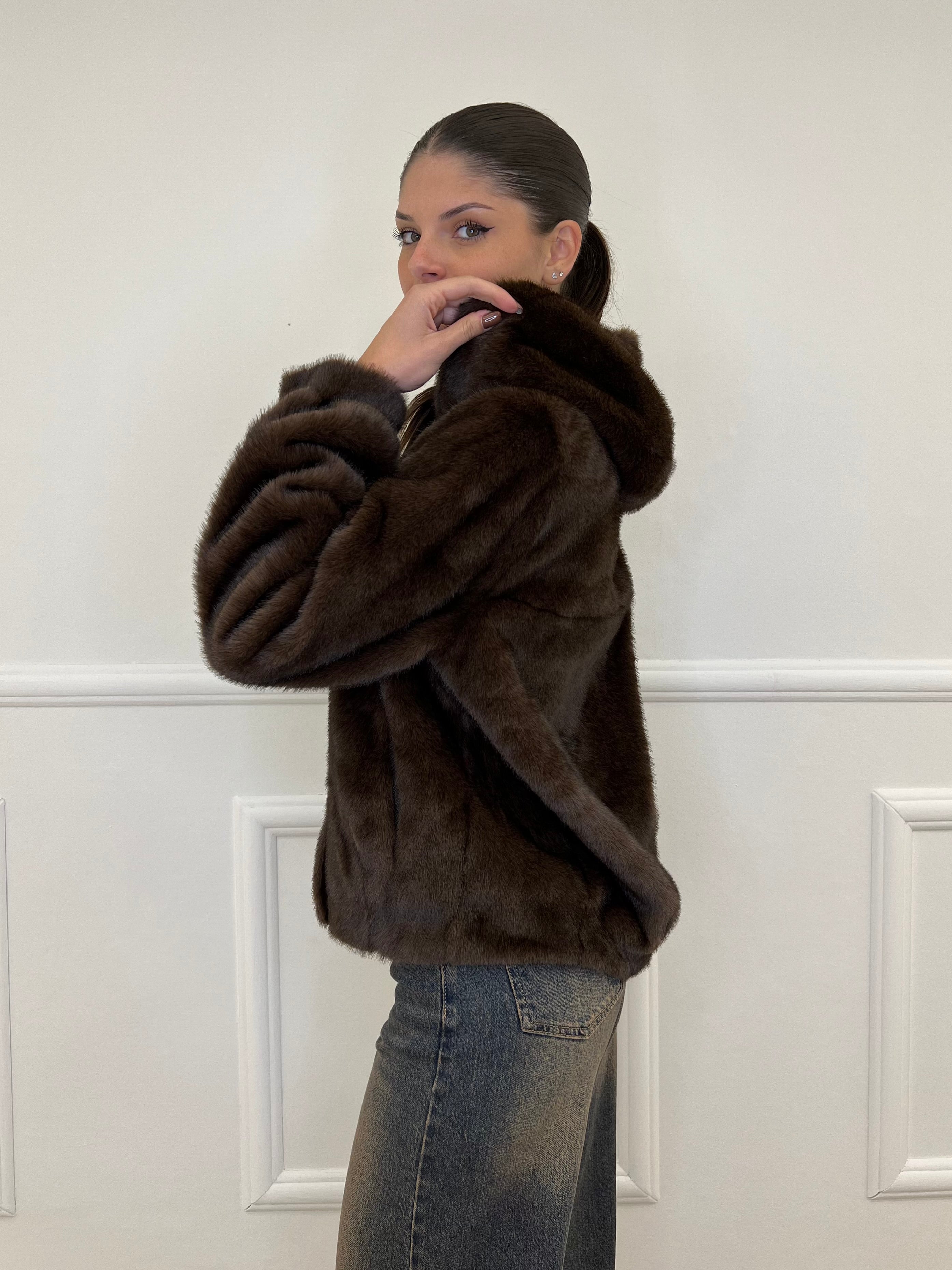 Pelliccia Cappuccio 25209 Moro