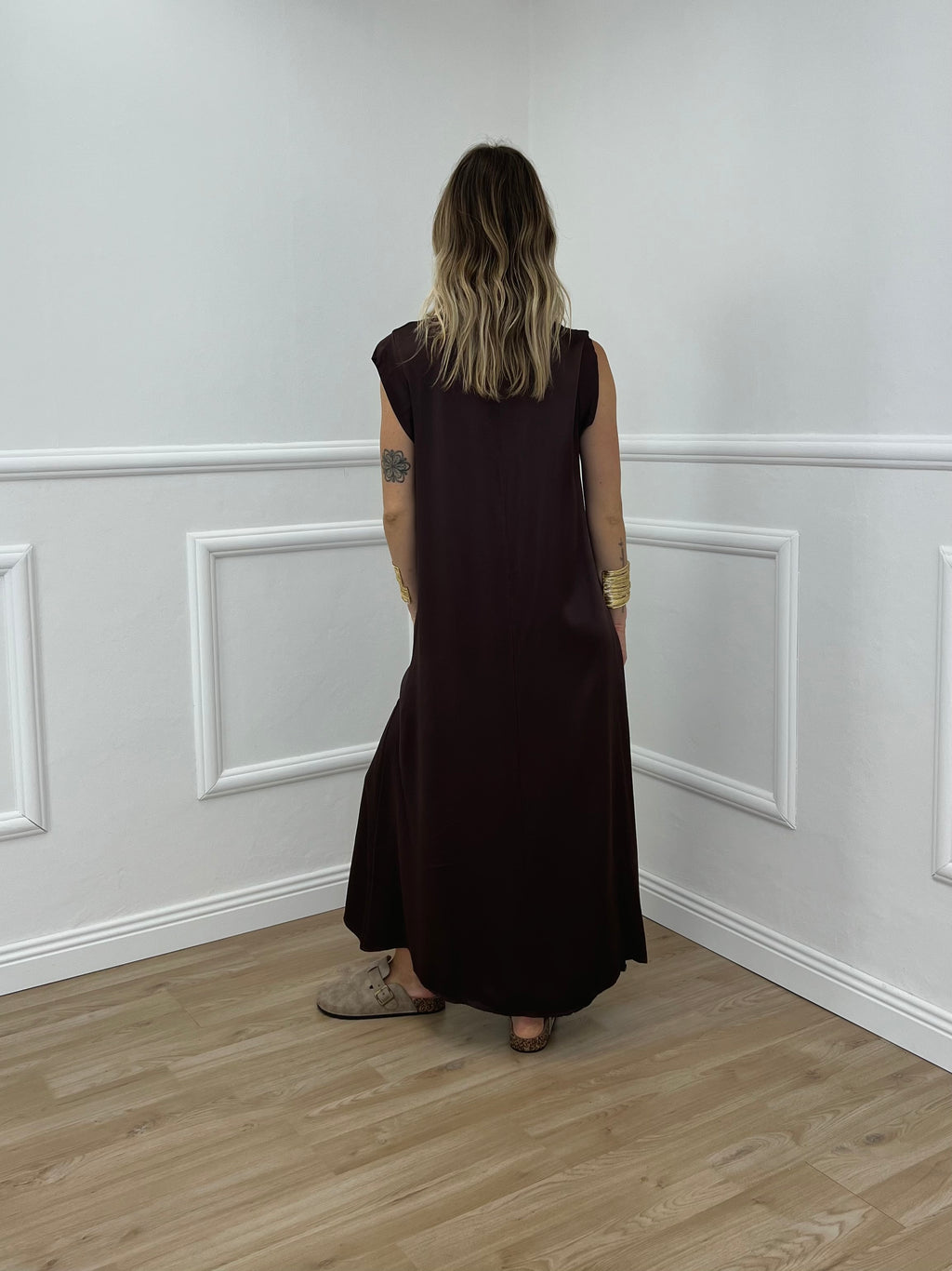 Vestito In Raso di Viscosa A00850 Marrone