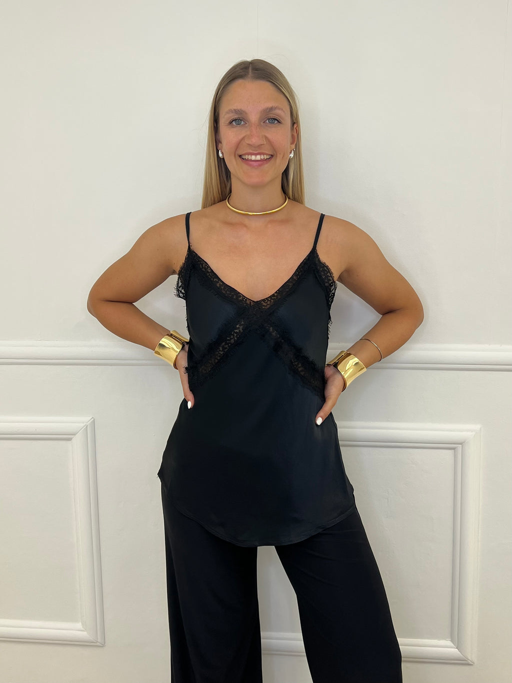 Top In Raso Con Pizzo 80228 Nero