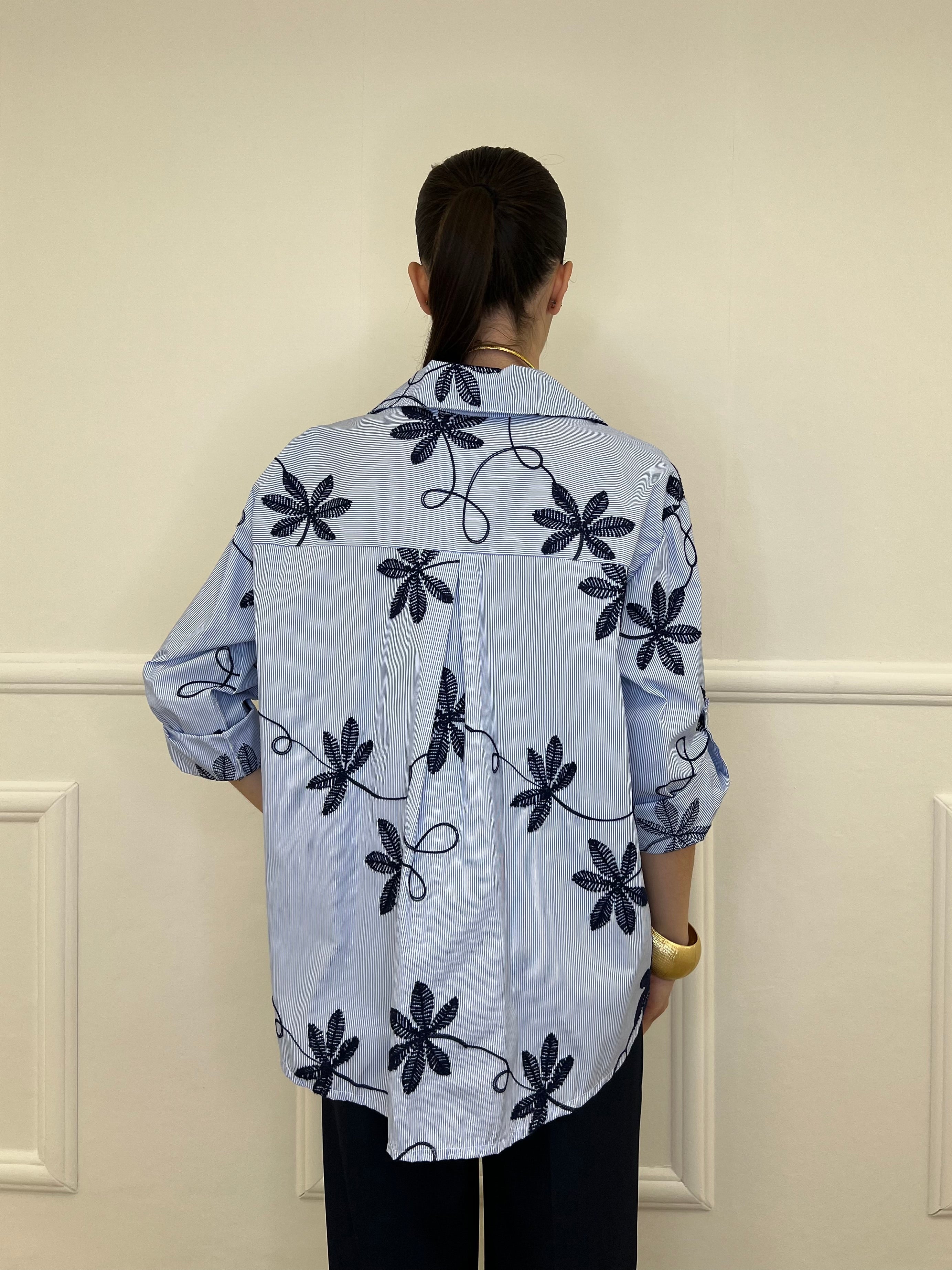 Camicia Over a Righe Con Ricami 26072 Blu