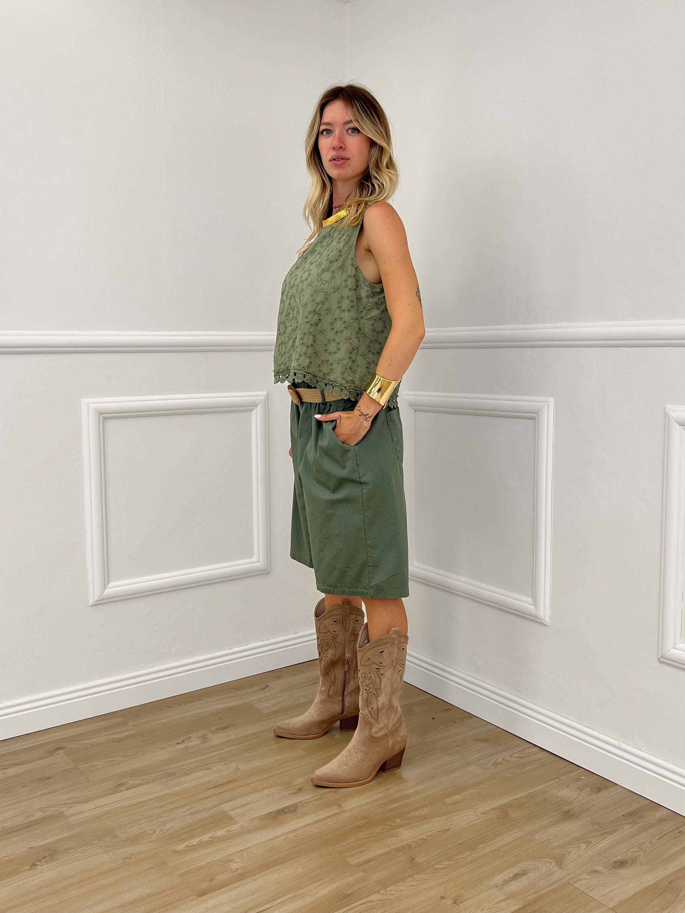 Bermuda In Cotone Con Cintura 81624 Verde