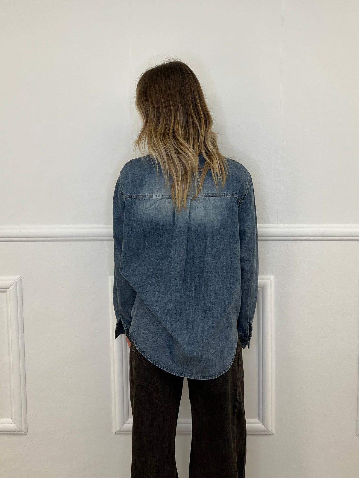 Camicia Denim Ricami Scamosciati Z10797
