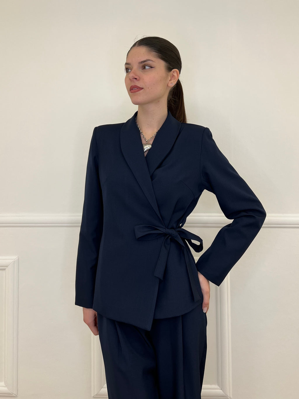 Tailleur con Fiocco 570851 Blu