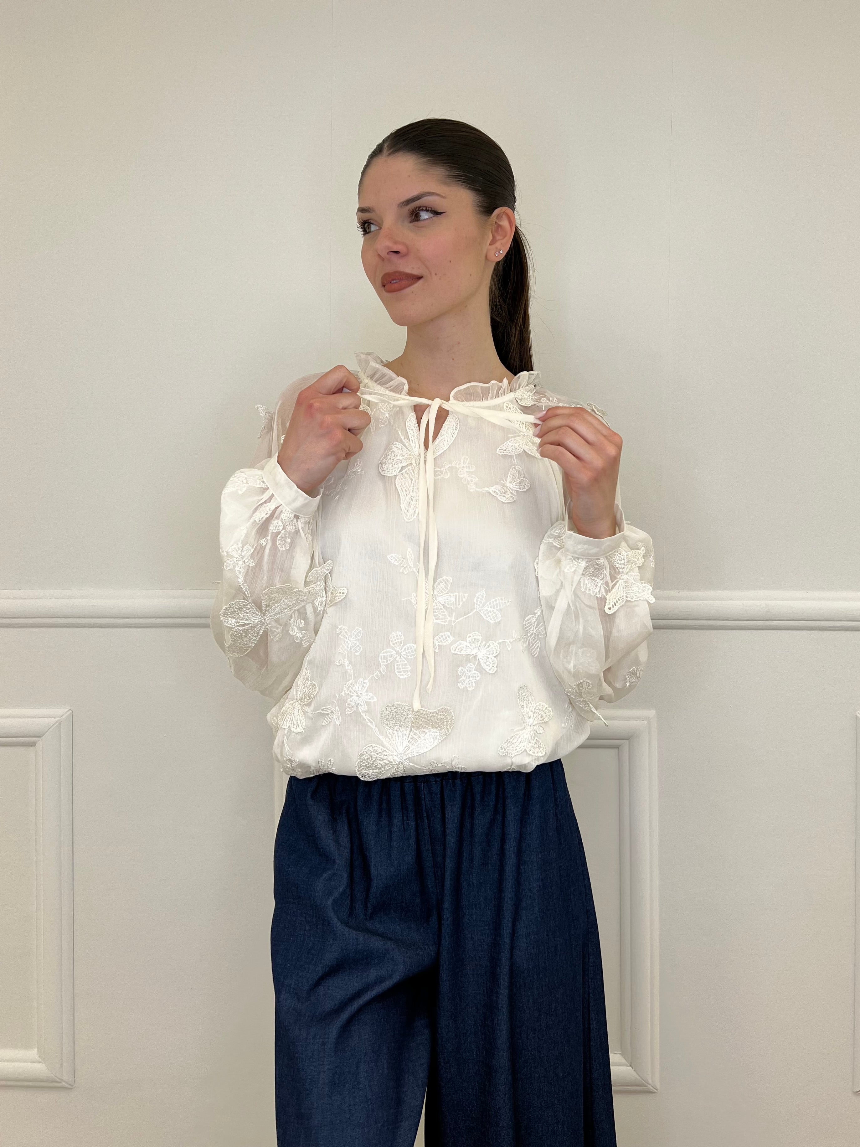 Blusa Ricami Farfalle 0281 Panna