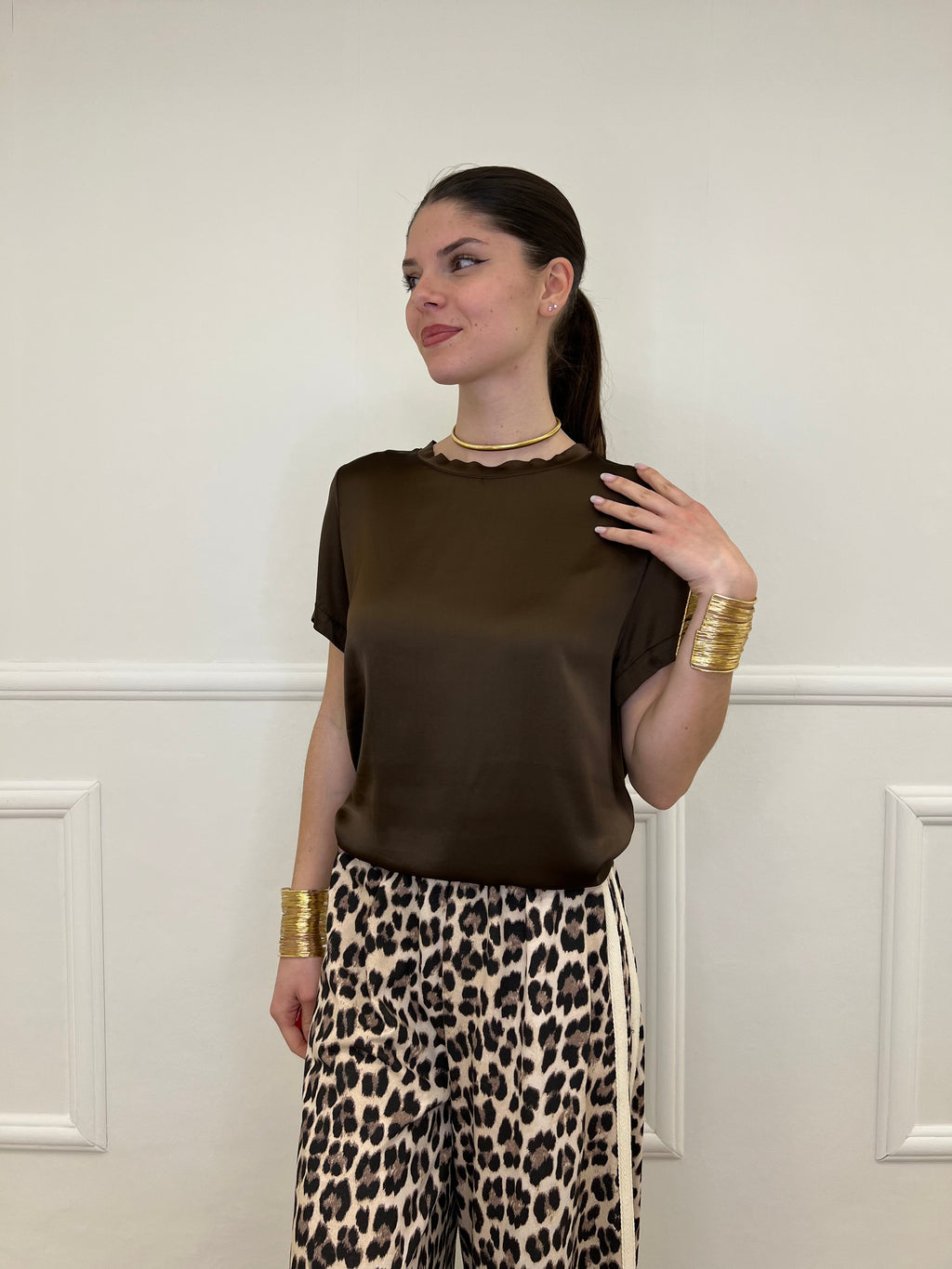 Maglietta In Raso Di Viscosa 82008 Moro